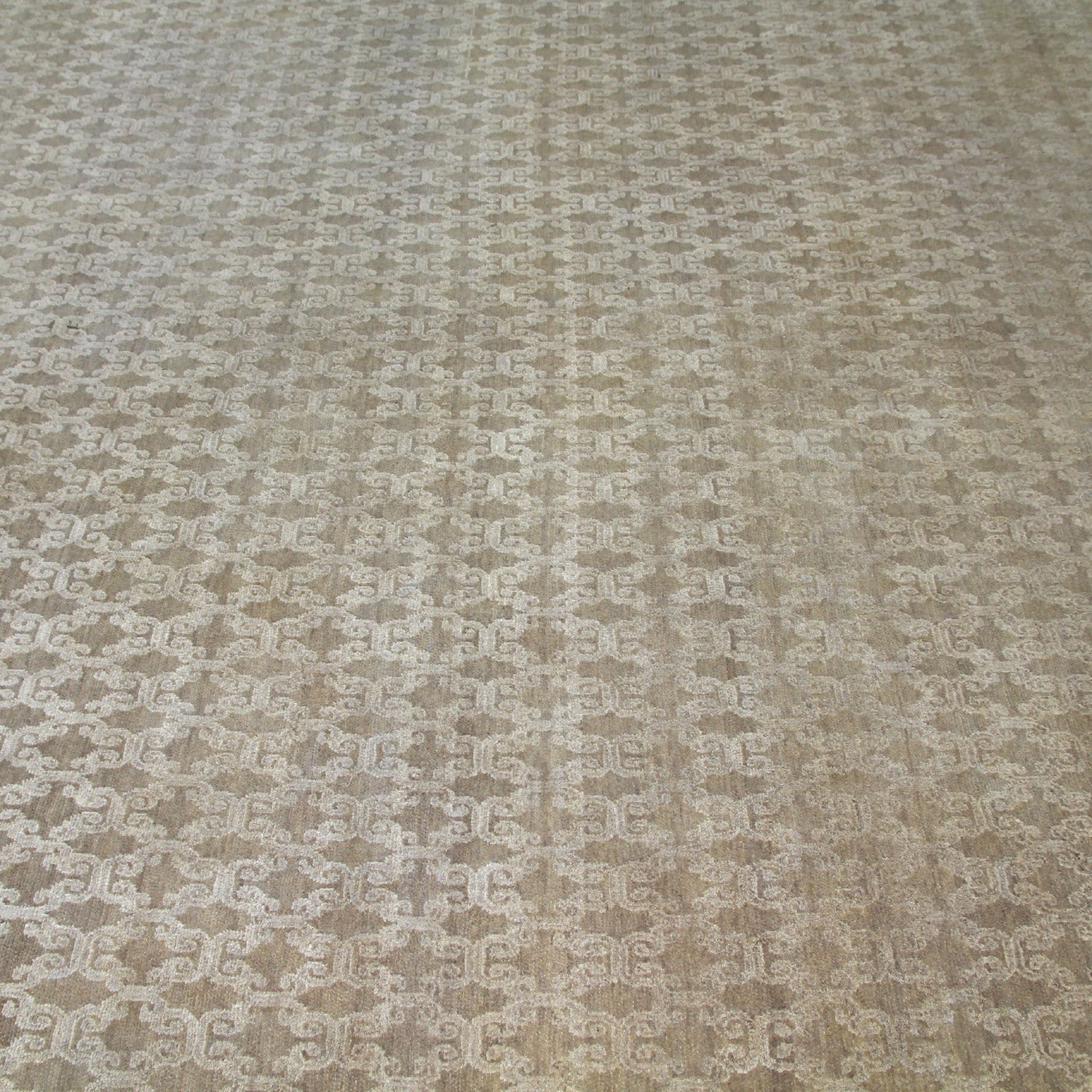 Luxury Brown Alchemy Transitional Wool Silk Blend Rug 8'1 x 10'3 - Perfect for Living Room, Bedroom & Office Decor