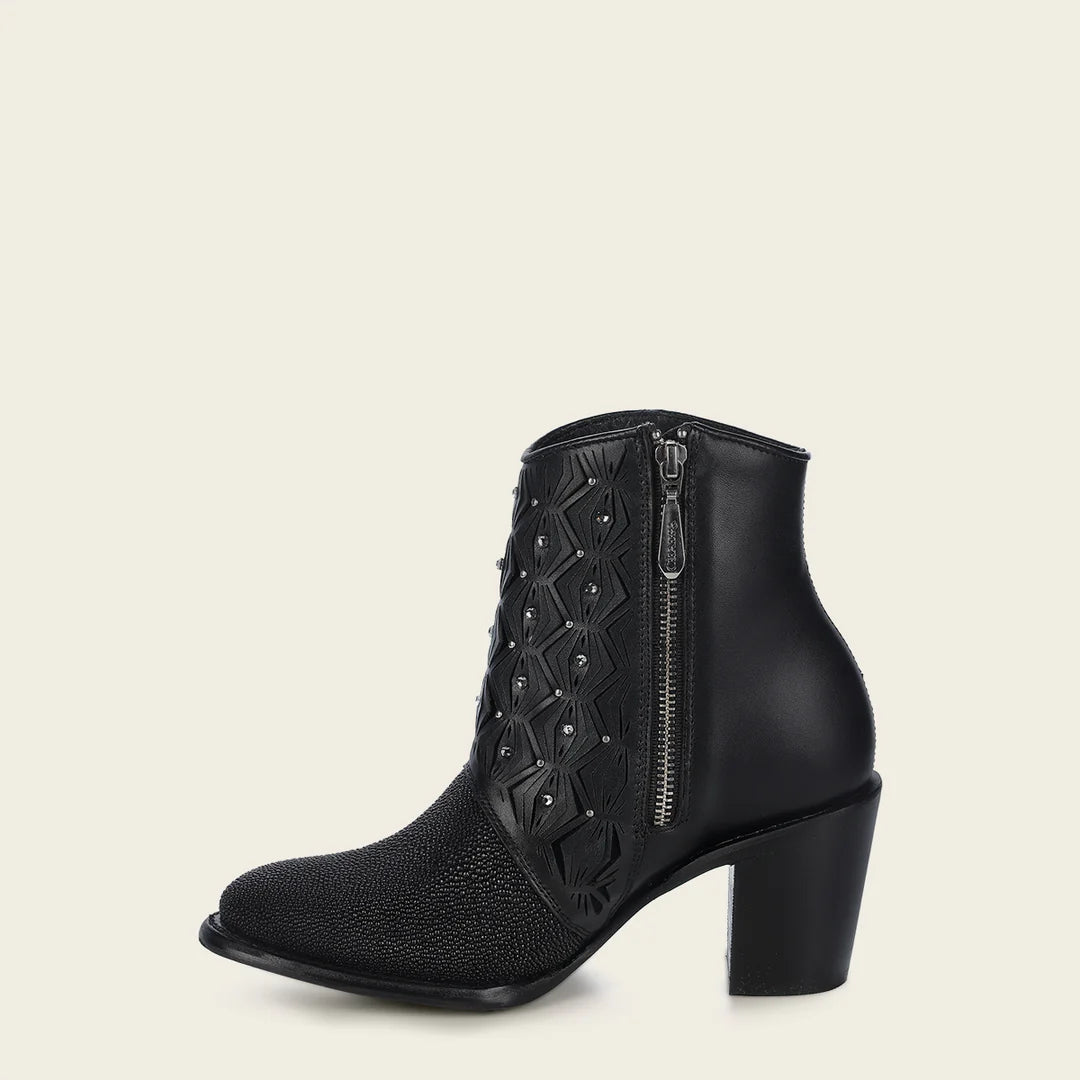 Women's Cuadra Black Western Cowgirl Stingray Leather Ankle Boots - 4V15MA Style for Country Dancing & Rodeo Events