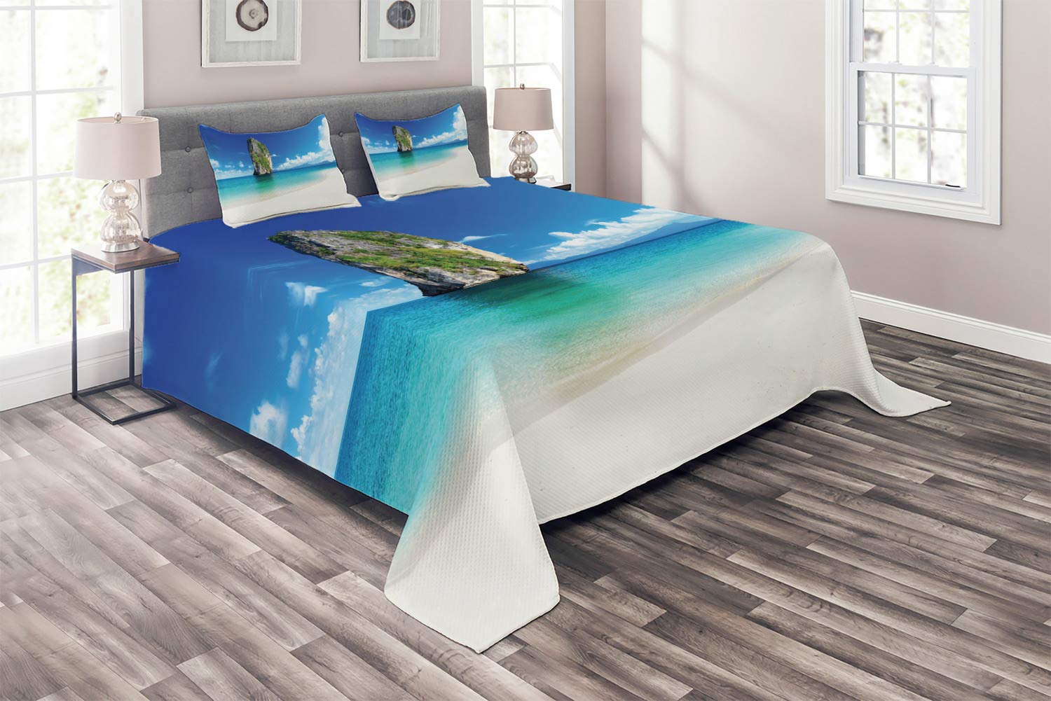 Ambesonne Island Coverlet Set - King Size 3 Piece Quilted Bedspread with 2 Pillow Shams, Coastal Cliff Rock Ocean Scene in Blue White Cream | Exotic Vacation Home Decor for Master Bedroom & Guest Room