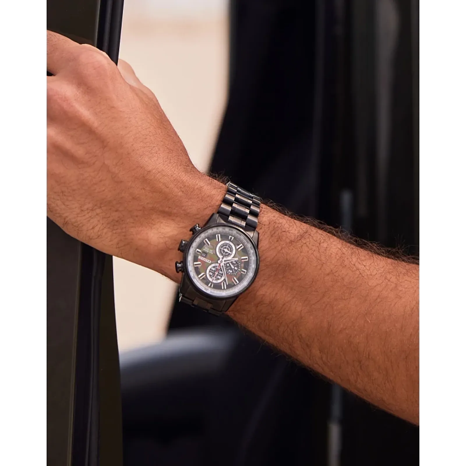 Original: 43mm Camo Dial Limited Citizen Nighthawk Eco Drive CA0805 53X   Optimized: **Citizen Nighthawk Eco-Drive Men's Watch 43mm Camo Dial Limited Edition CA0805-53X - Perfect for Outdoor Adventures & Military Style**