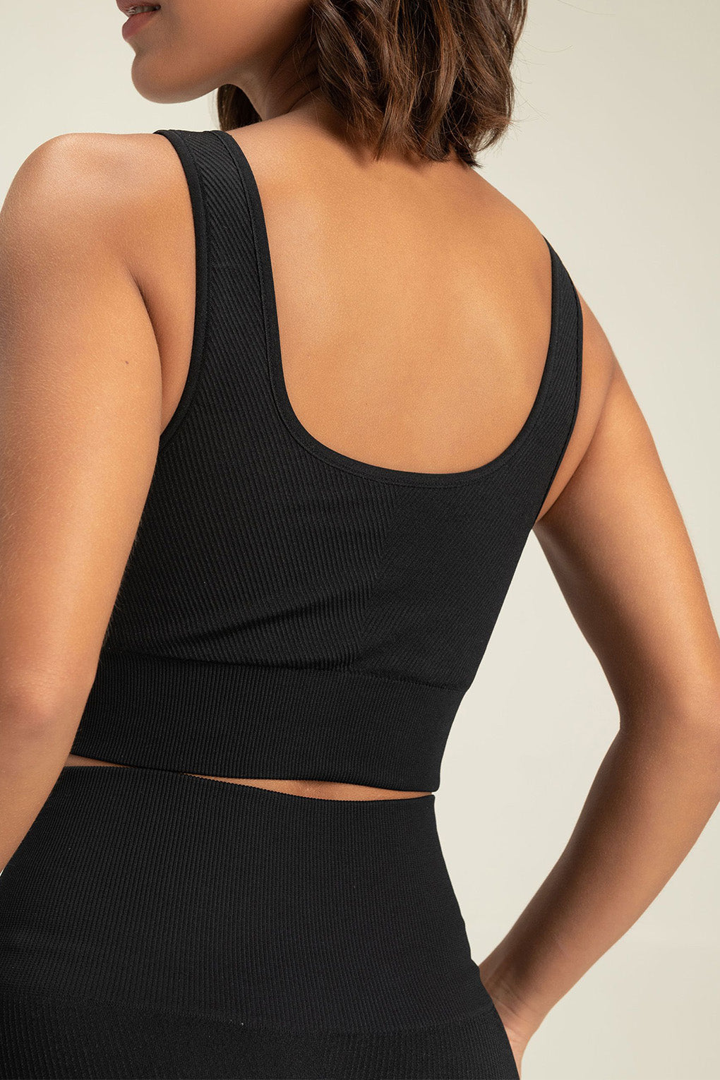 High-Quality Seamless Sports Bra for Women - Comfortable Workout & Yoga Top - Perfect for Running, Gym & Activewear
