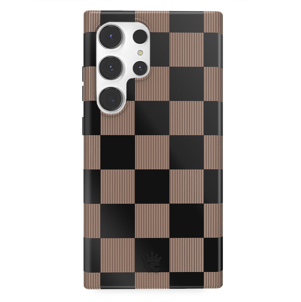 Mocha Checkered Pattern Phone Case for Samsung Galaxy - Stylish Protective Cover for Everyday Use & Trendy Aesthetic