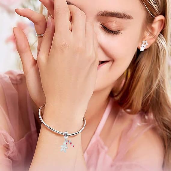 Christmas Gingerbread Man Charm Bead for Pandora Bracelets - Festive Holiday Cookie Dangle Jewelry Gift for Women, Grandma, Mom, Sister - Perfect for Christmas Parties, Family Gatherings & Gift Exchanges