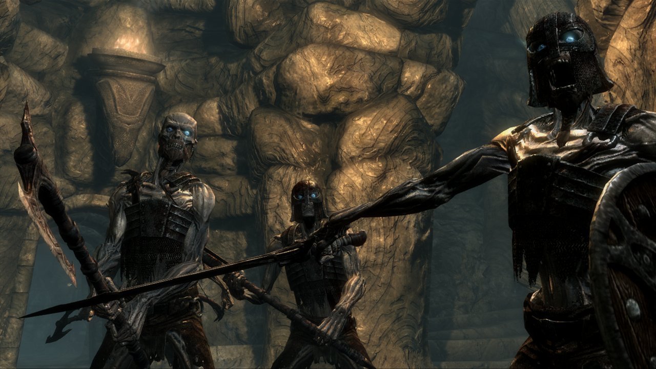 The Elder Scrolls V: Skyrim - Greatest Hits Edition (Renewed) for PlayStation 3 - Epic Fantasy RPG Adventure for Gamers & Collectors