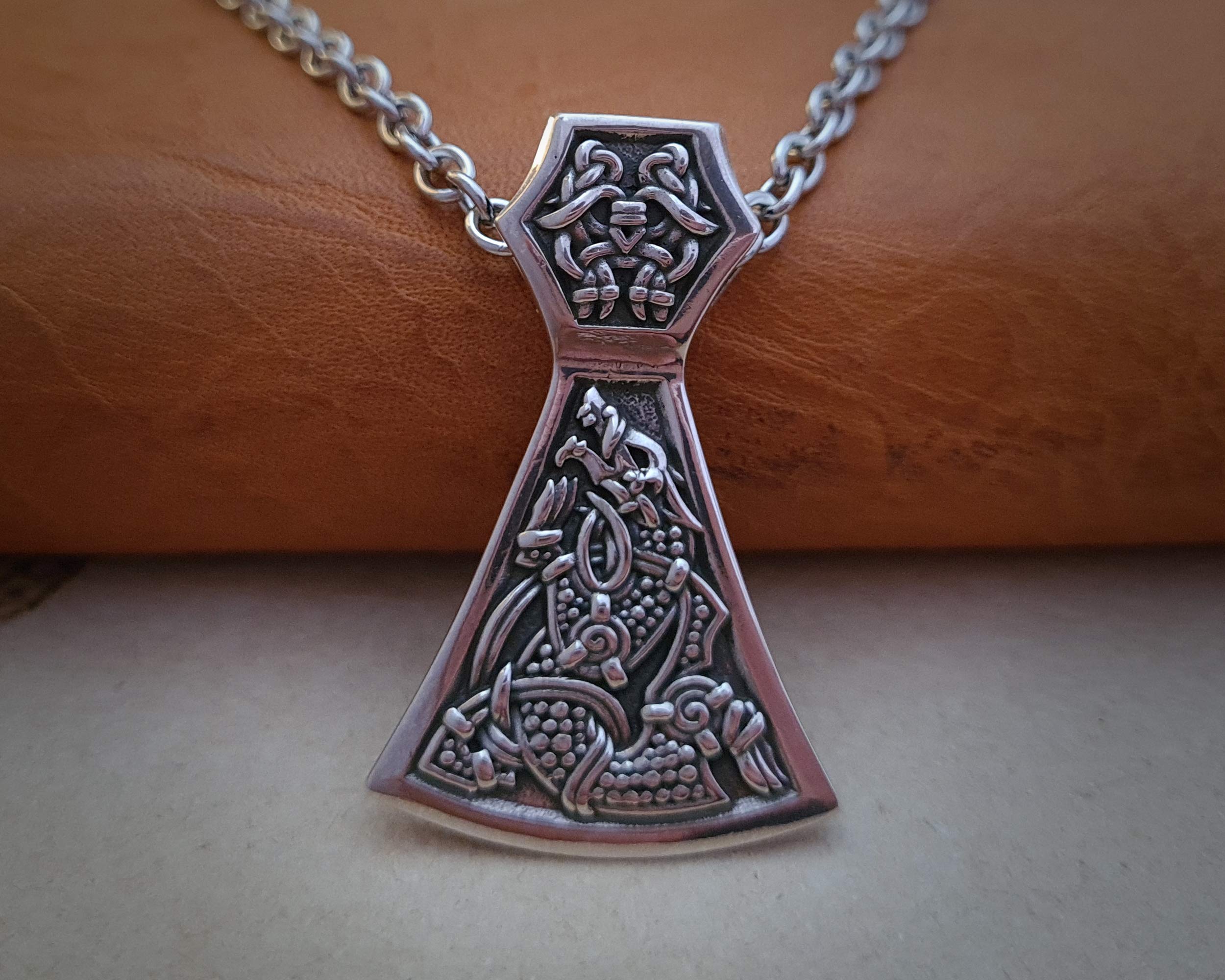 Viking Axe Pendant Necklace - Norse Jewelry with Chain for Men & Women - Brass Viking Amulet with Fenrir Wolf Design - Perfect for Viking Lovers, Cosplay, and Historical Reenactment