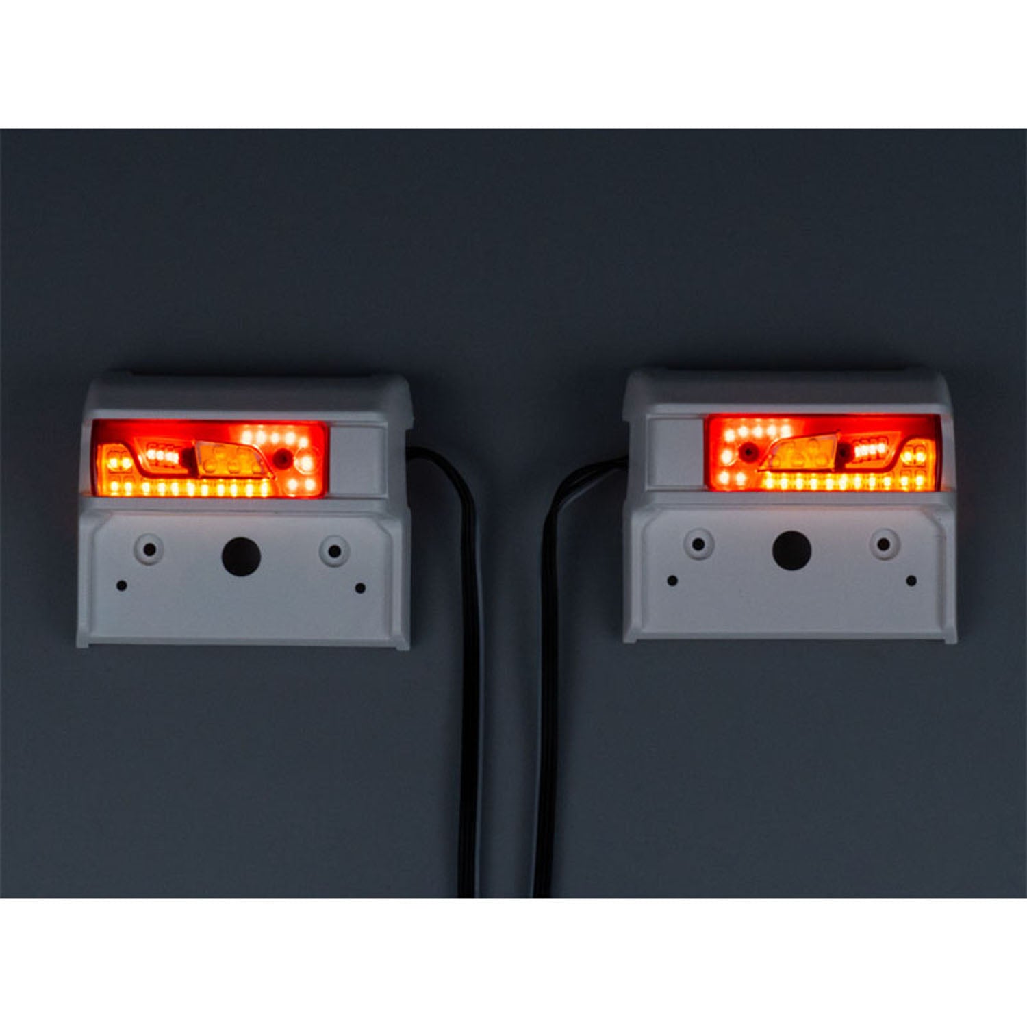 5V LED Plastic Taillight Warning Lamp Flowing Water Light for DIY TAMIYA 1/14 RC Tractor Truck 770S 56368 56371 R470 R620 - Perfect for RC Car Customization and Nighttime Safety Lighting