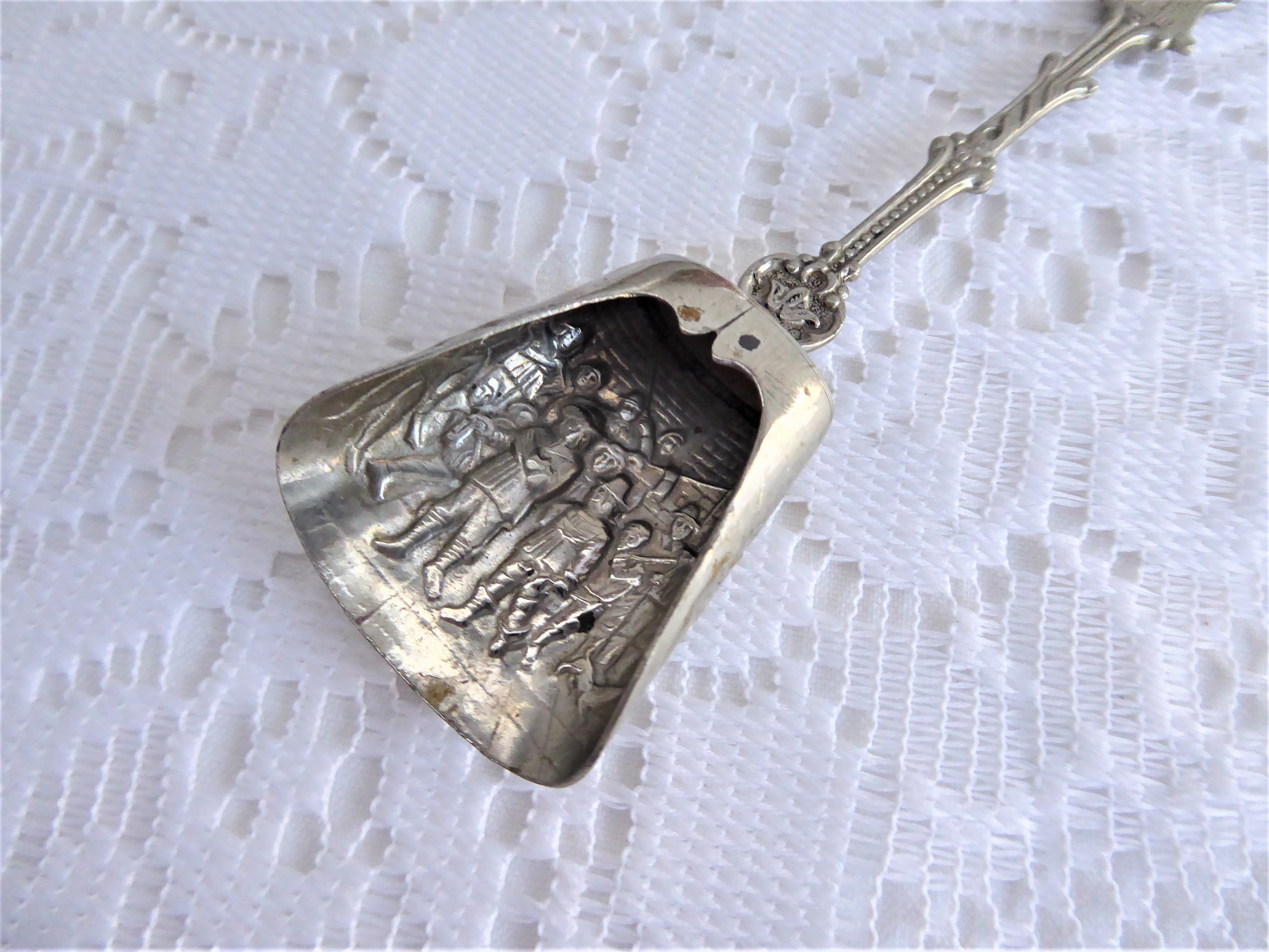 Vintage 1950s Dutch Mechanical Silver Sugar Spoon - Antique Sugar Shovel & Caddy Spoon for Tea, Coffee, and Dessert Serving