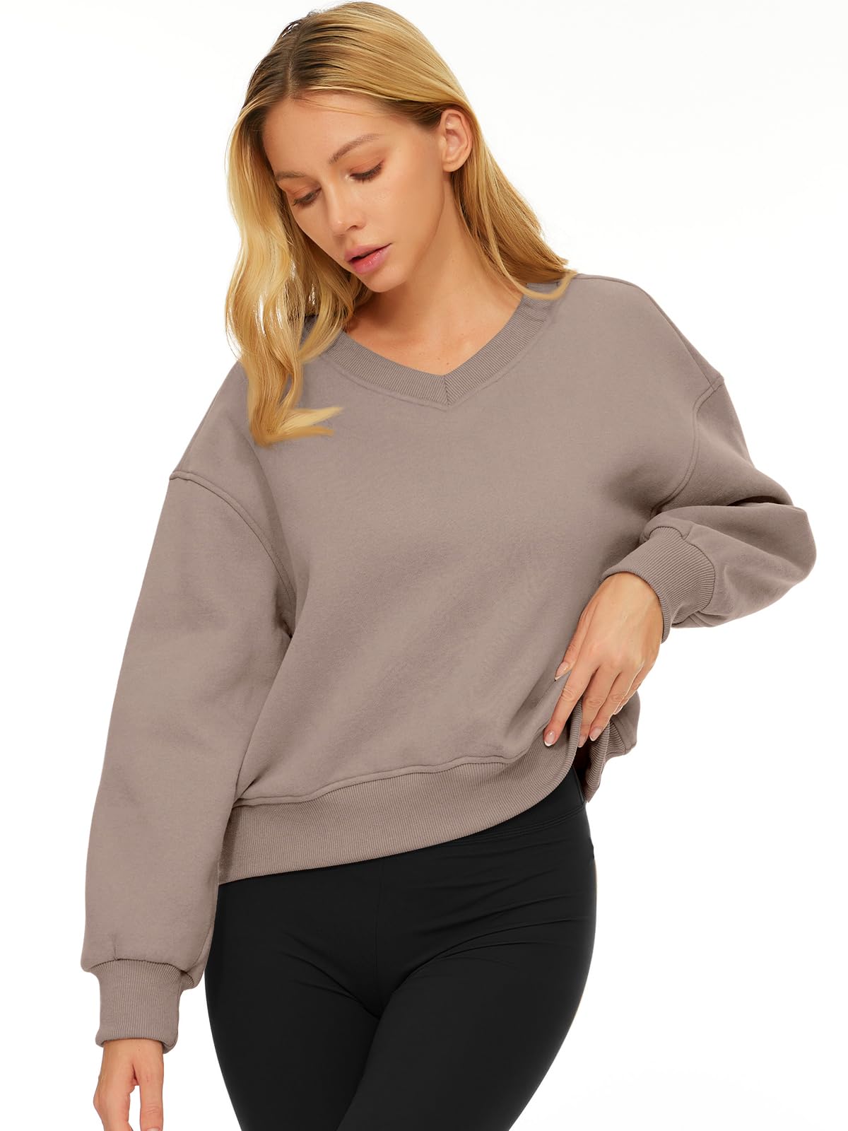 AUTOMET Women's Cropped Fleece Pullover Sweatshirt - Soft Fall Fashion Crop Sweater for Casual Outfits | Perfect for Layering, Coffee Dates & Autumn Adventures (2025)
