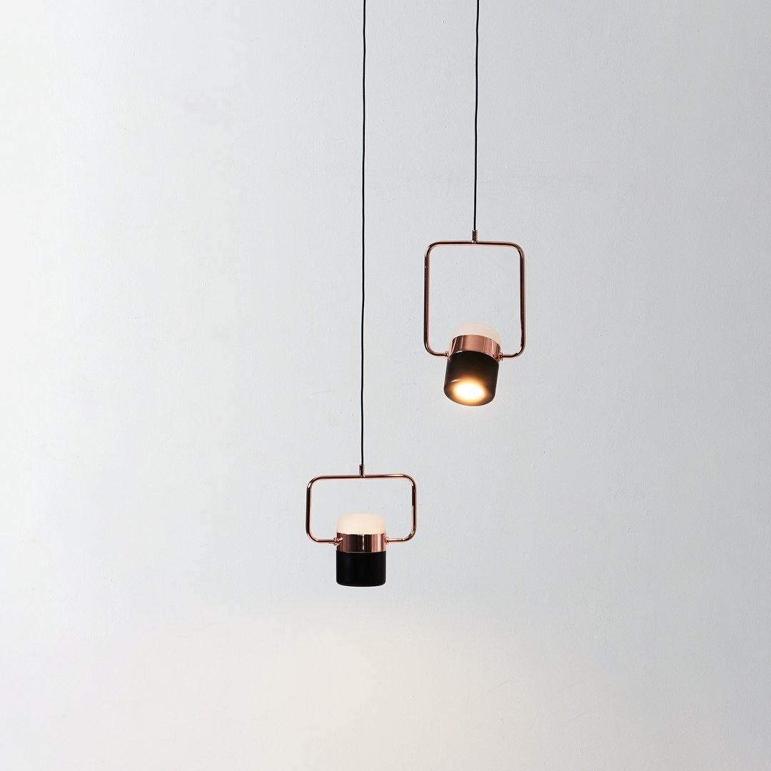 Adjustable Glass Pendant Light Fixture - Modern Dimmable Hanging Chandelier for Kitchen Island, Dining Room & Bedroom Lighting