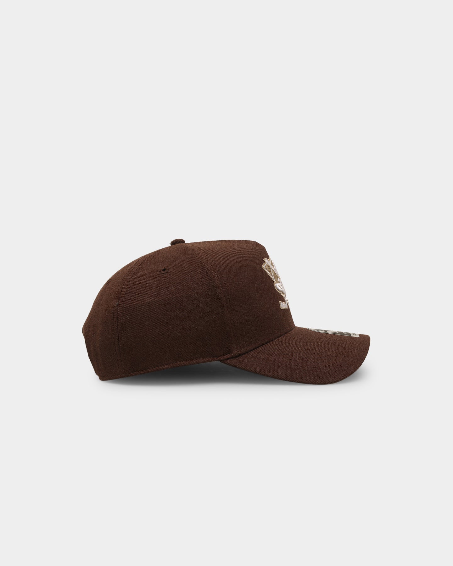 47 Brand Anaheim Ducks Replica 47 MVP DT Snapback Hat - Brown/Khaki Adjustable Baseball Cap for Men & Women - Perfect for Hockey Games, Sports Events & Casual Wear