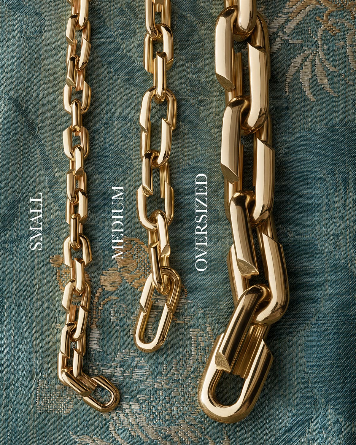 Medium Strong Hearts Love Link Chain Necklace - Elegant Couple Gift for Valentine's Day, Anniversary & Romantic Date Night Jewelry