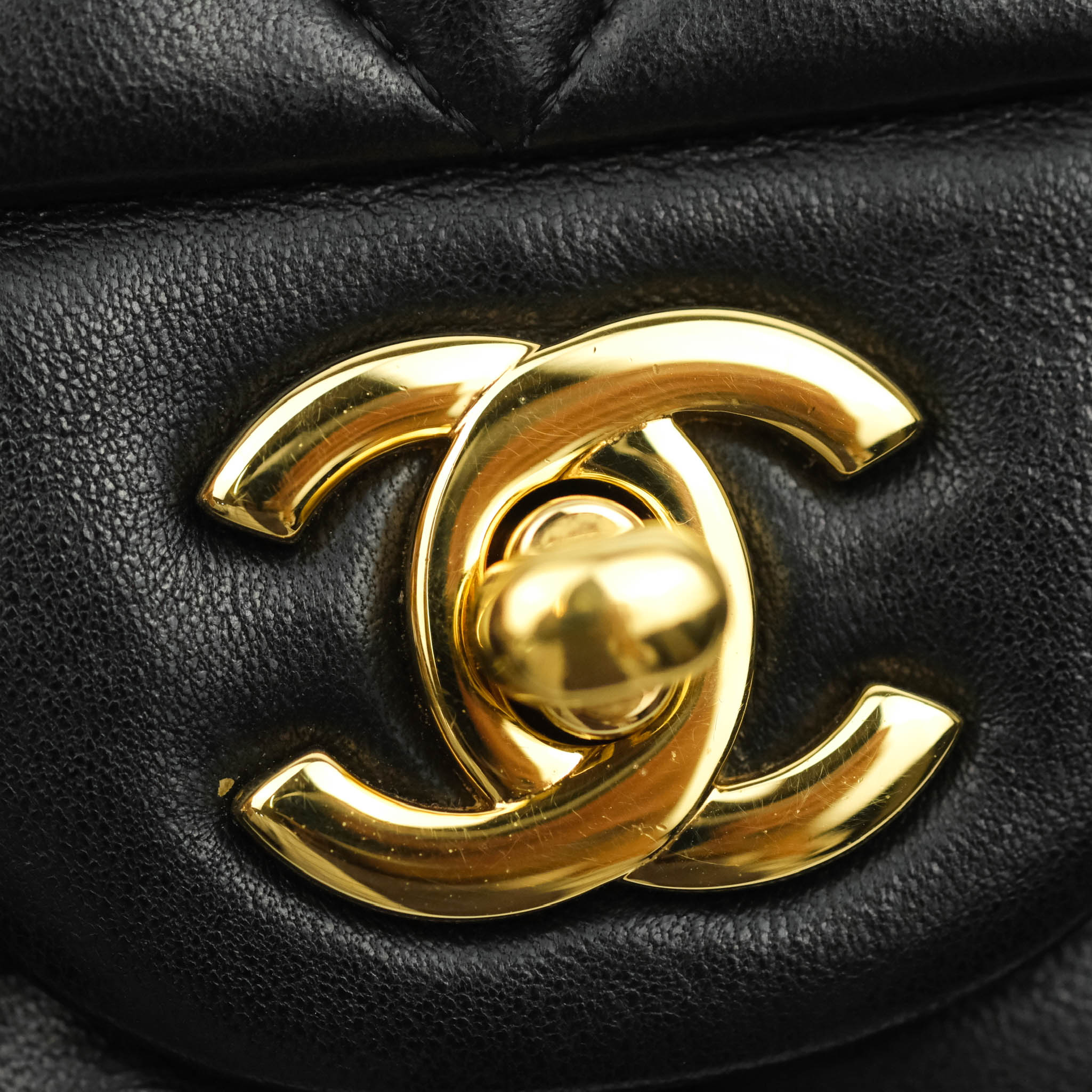 Chanel Classic Medium Double Flap Bag Black Lambskin Leather with Gold Hardware - Luxury Handbag for Women, Perfect for Evening Events & Special Occasions