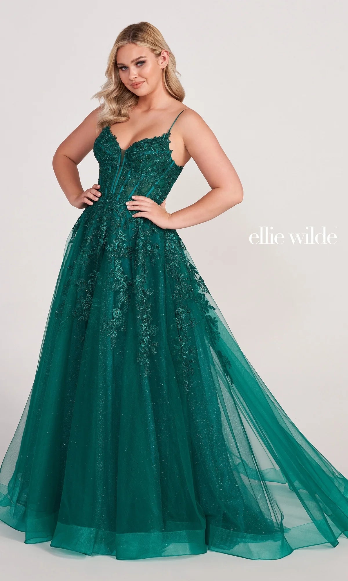 Ellie Wilde EW34036 Elegant Prom Dress for Women - Perfect for Homecoming, Formal Dances & Special Occasions
