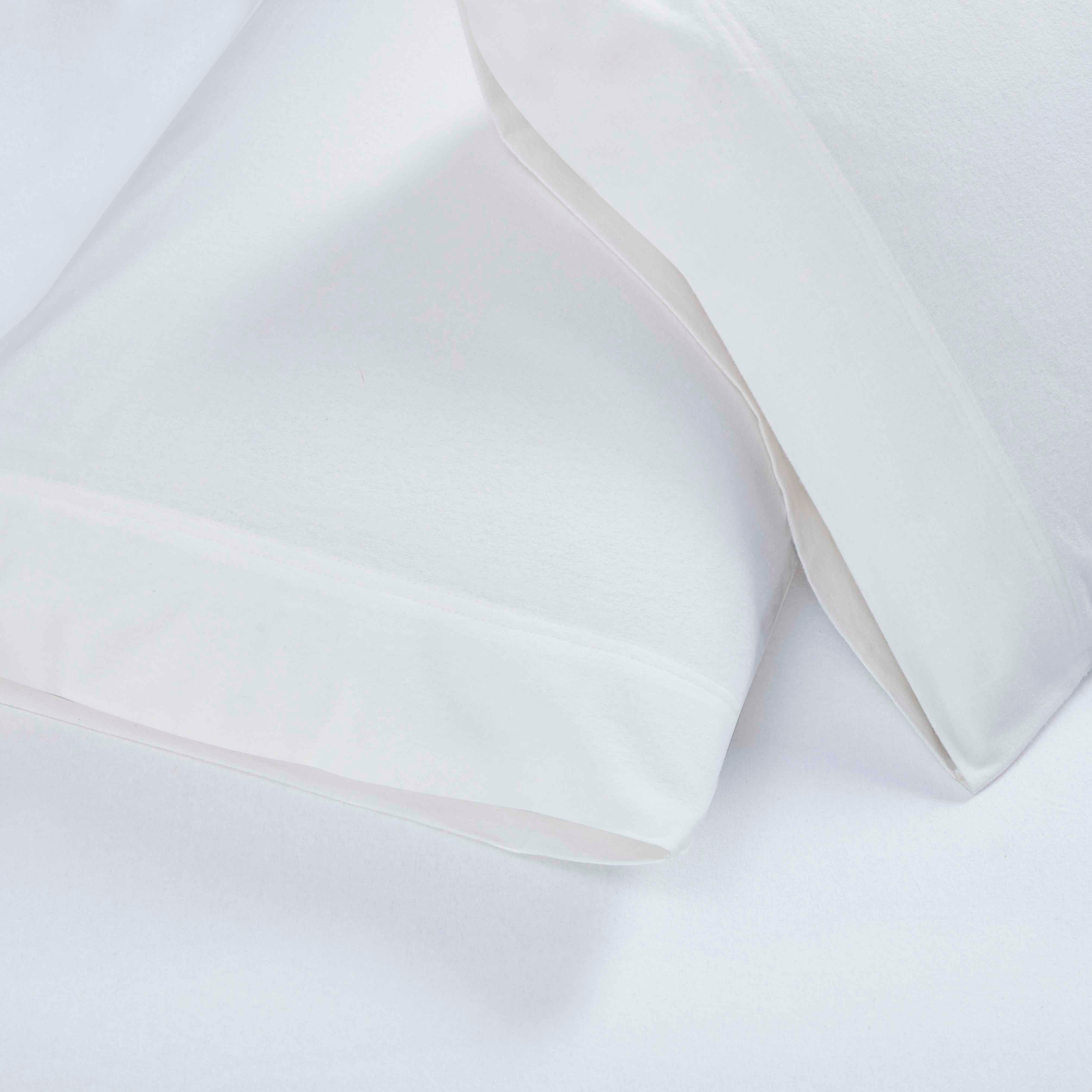 Premium Rome Flannel Cotton Solid Brushed Pillowcase Set of 2 - Ultra Soft & Cozy Bedding for Winter Nights - Perfect for Master Bedroom, Guest Room & Cold Weather Comfort