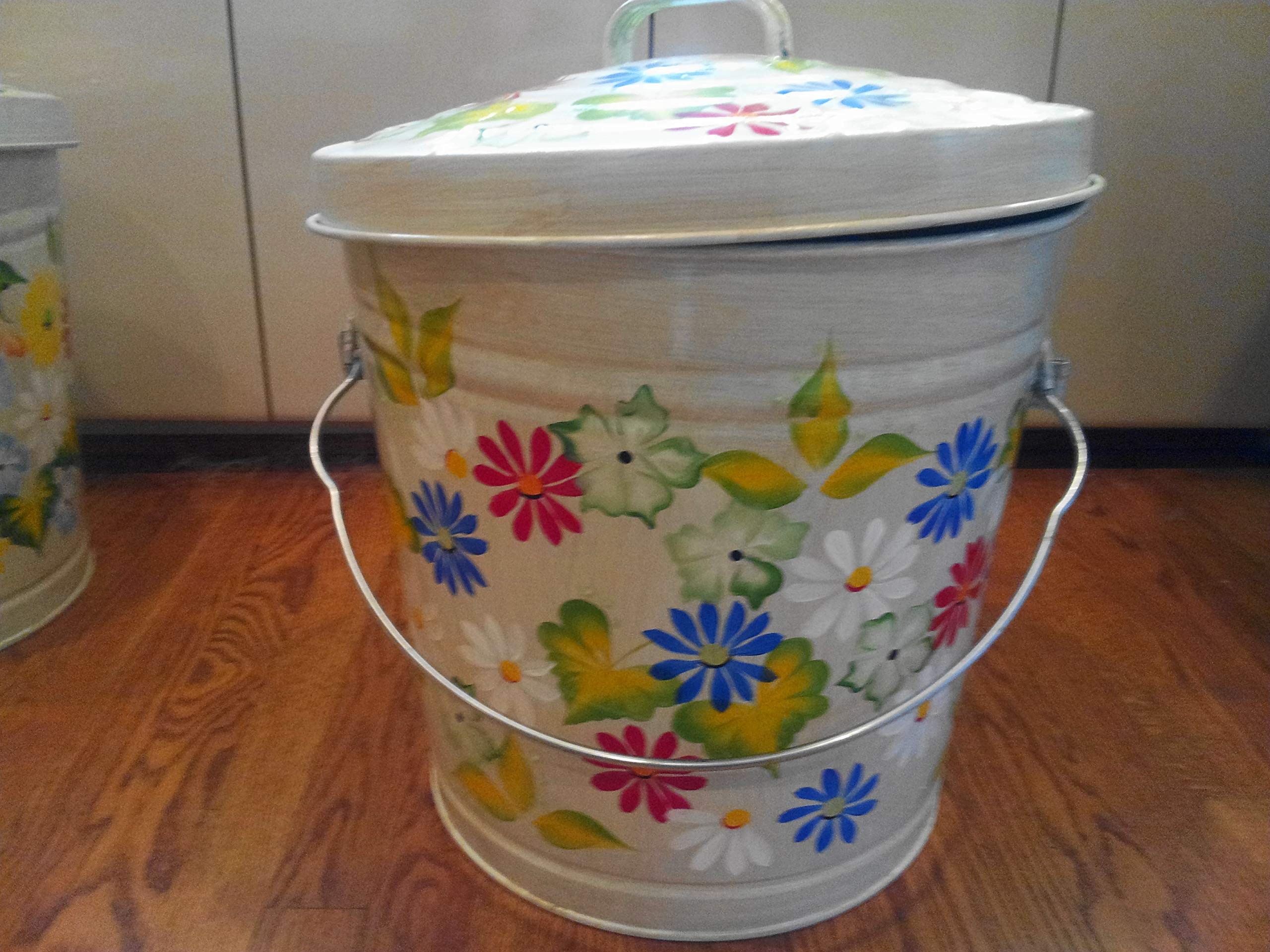 10 Gallon Hand Painted Decorative Trash Can - Elegant Waste Bin for Kitchen, Bathroom & Office - Perfect for Home Decor & Organization