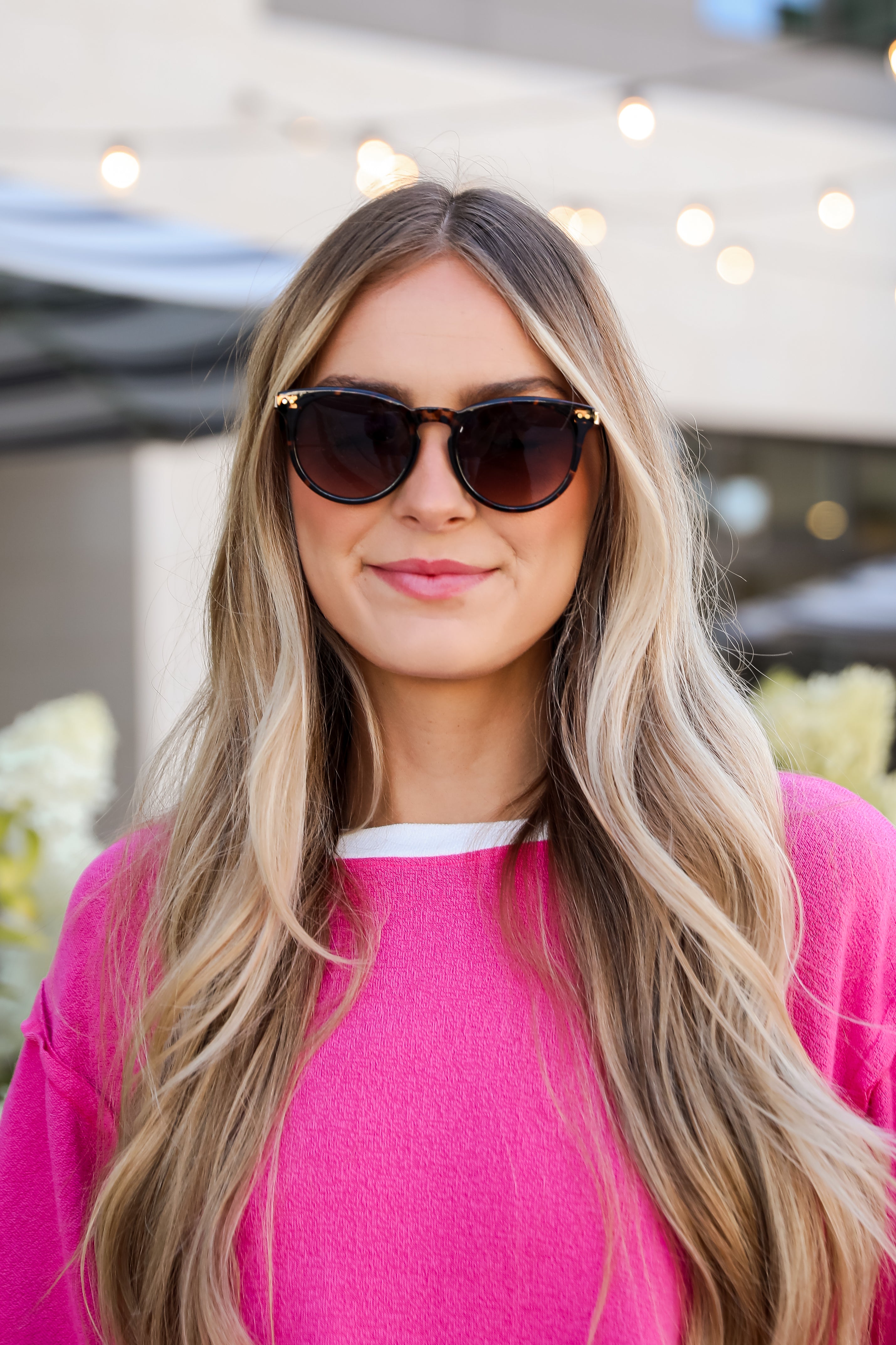Trendy Round Sunglasses for Women & Men – UV Protection, Polarized Lenses – Perfect for Beach, Driving & Outdoor Activities