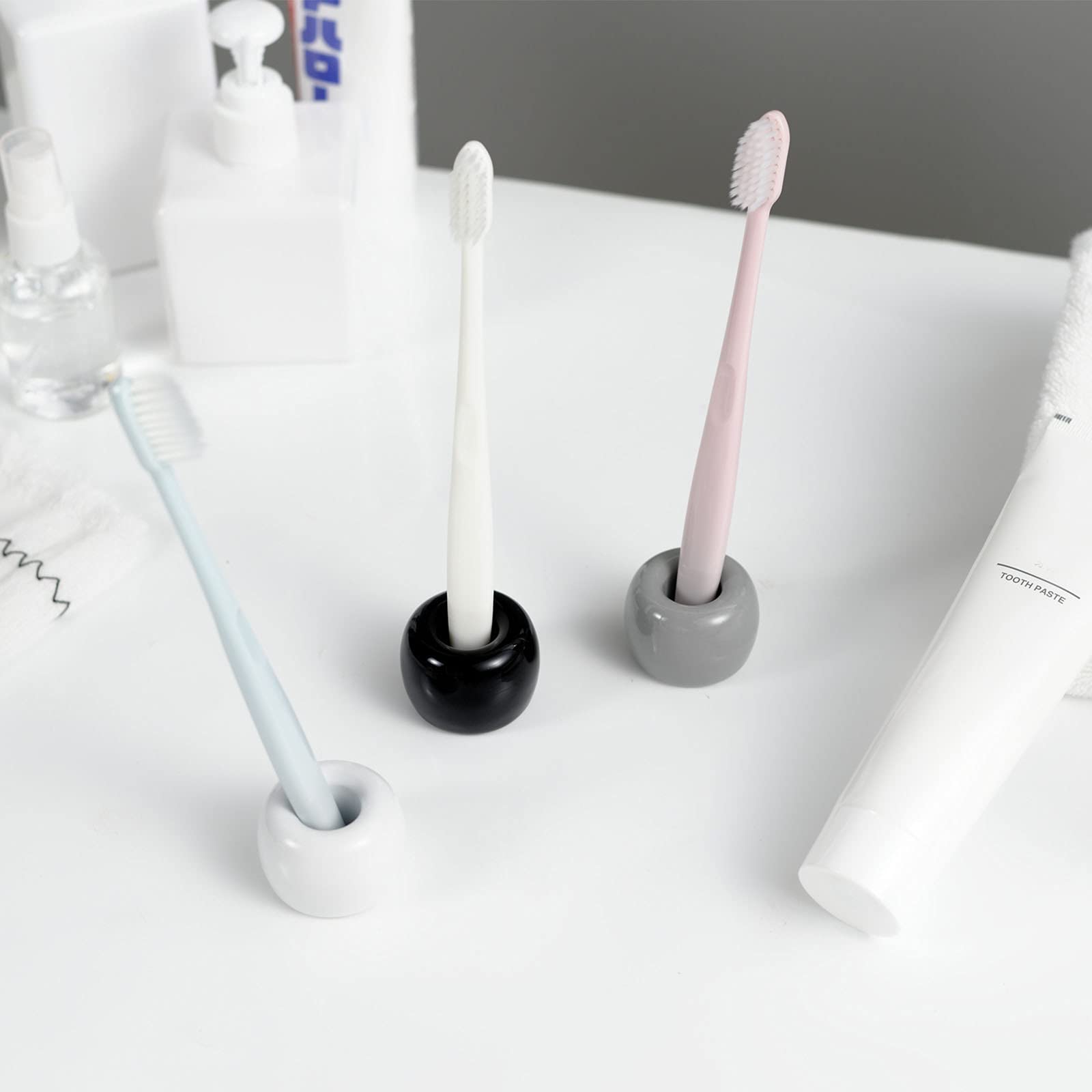 Ceramic Couple Toothbrush Holder Set - Handmade Bathroom Organizer for Electric Toothbrush Heads & Office Pens - 2-Piece Gray Toothbrush Stand for Couples - Perfect for Modern Bathrooms & Workspaces