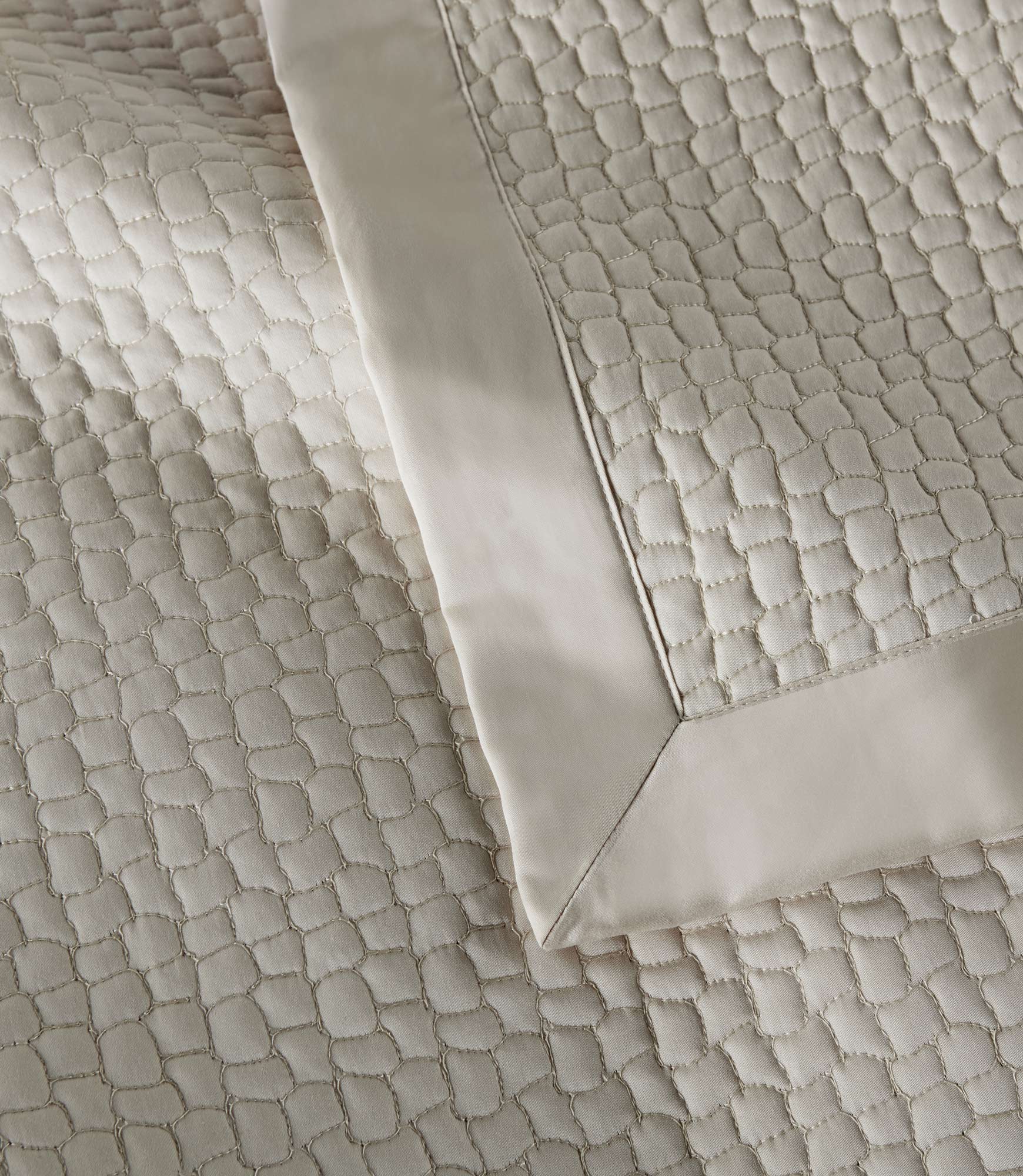 Hamilton Quilted Sham - Premium Decorative Pillow Cover for Bedroom & Living Room - Soft Cotton Sham with Elegant Quilted Design - Perfect for Home Decor, Guest Rooms, and Cozy Spaces