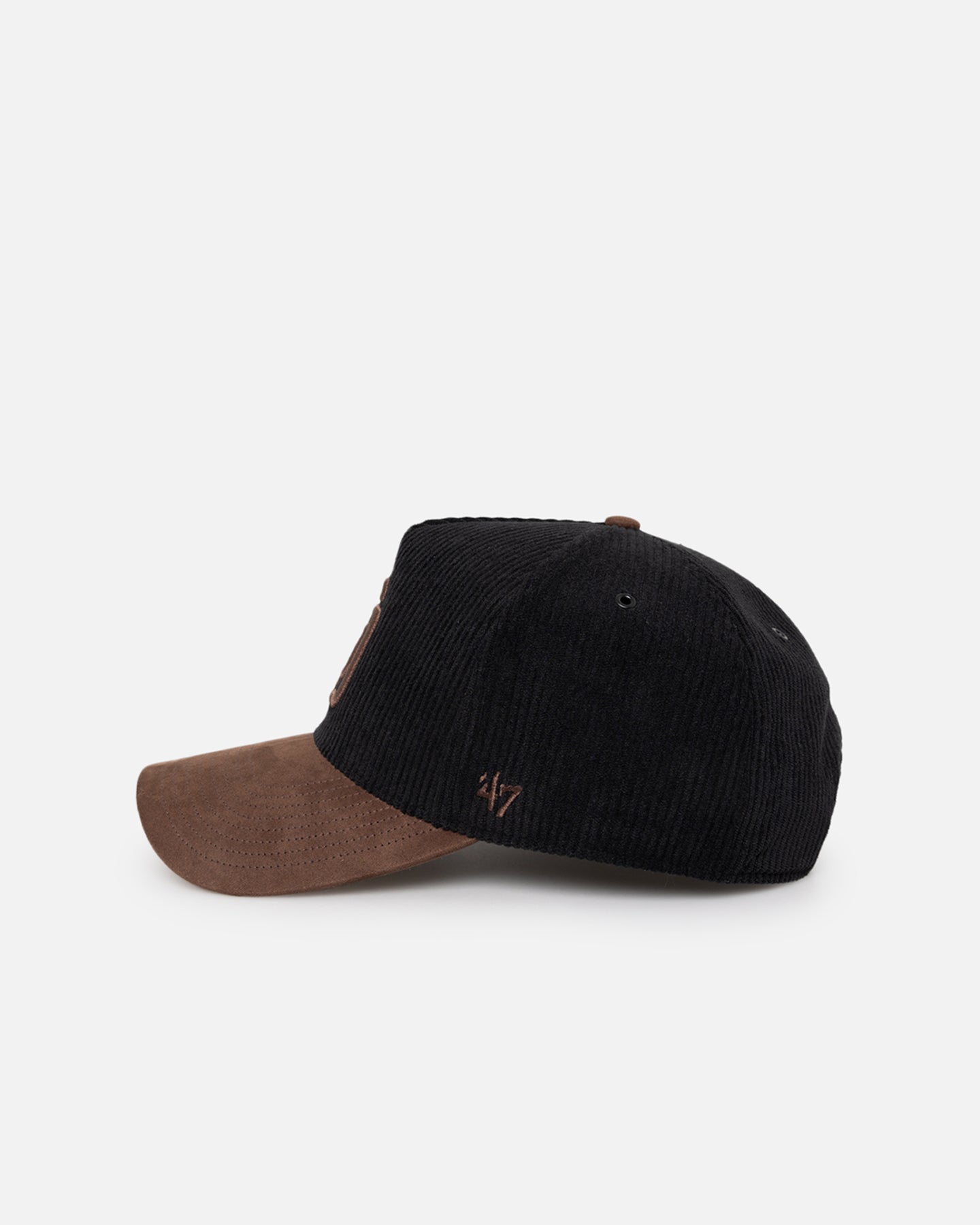 47 Brand San Diego Padres 'Black Barren' 47 Offside DT Snapback Black Hat - Adjustable Baseball Cap for Men & Women - Perfect for Sports Fans, Casual Wear & Outdoor Activities