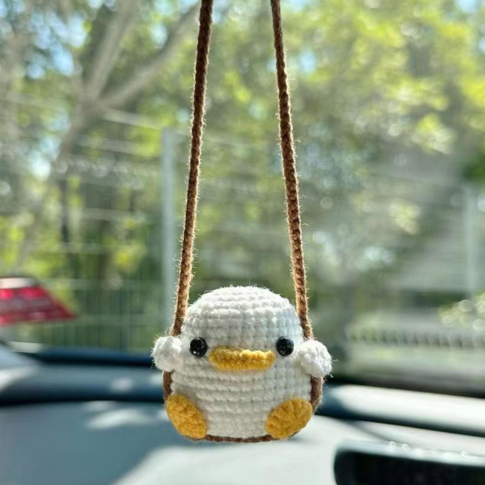 Handmade Crochet Swinging Duck Car Mirror Hanging Decor - Cute Aesthetic Car Accessories for Women - Knitted Rearview Mirror Charm for Home, Office & Vehicle Decoration - Perfect Gift for Car Lovers & DIY Enthusiasts
