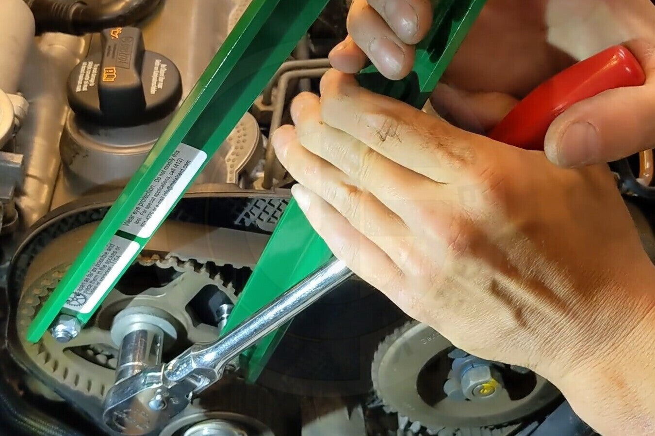 Cam Sprocket Holding Tool - Heavy Duty Engine Timing Gear Locking Wrench for Automotive Repair - Perfect for Mechanics & DIY Car Maintenance