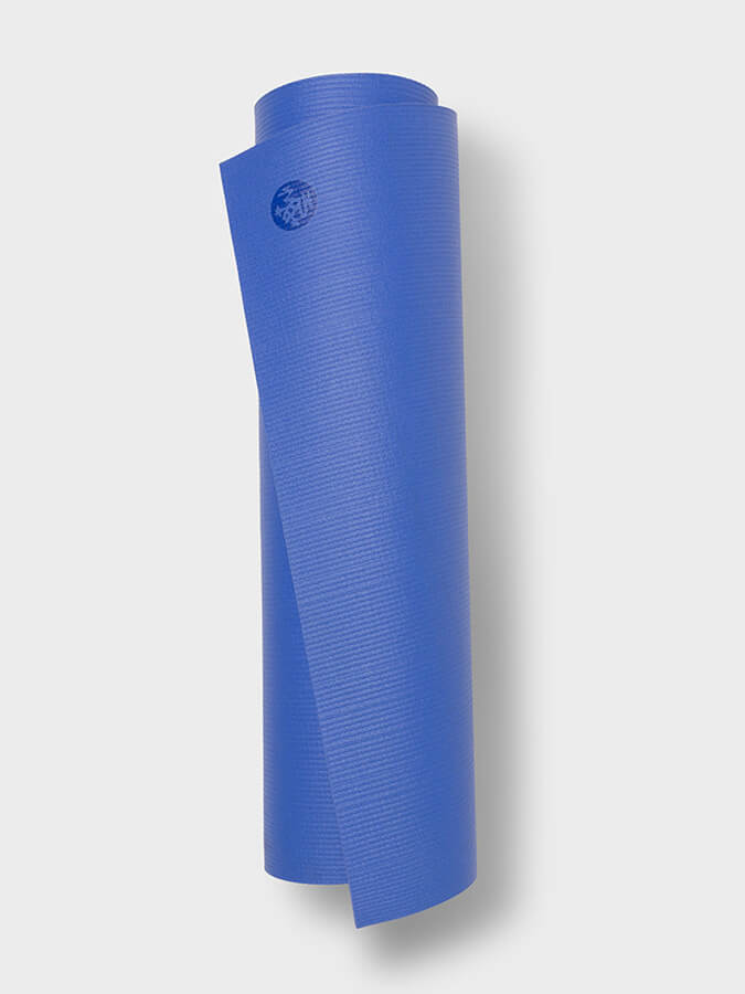 Manduka PROlite Standard 71 Yoga Mat 4.7mm - Premium Non-Slip Yoga Mat for Home & Studio Workouts - Ideal for Hot Yoga, Pilates & Meditation Practice