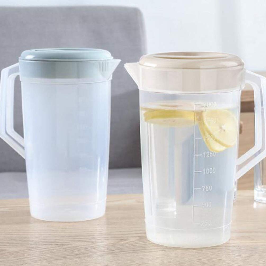 Large 2.5L Plastic Water Pitcher with Lid - BPA Free Beverage Dispenser for Hot & Cold Drinks, Iced Tea, Lemonade - Perfect for Kitchen, Parties, Outdoor Picnics (10x10x23cm, Beige)