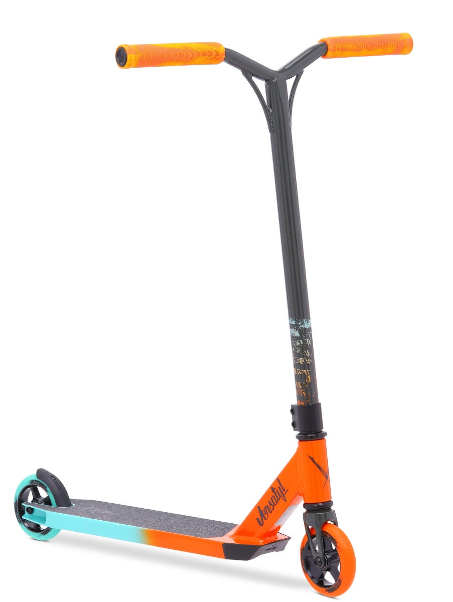 Versatile Cosmopolitan V2 Pro Scooter - High Performance Kick Scooter for Adults & Teens - Perfect for Commuting, Tricks & Urban Riding