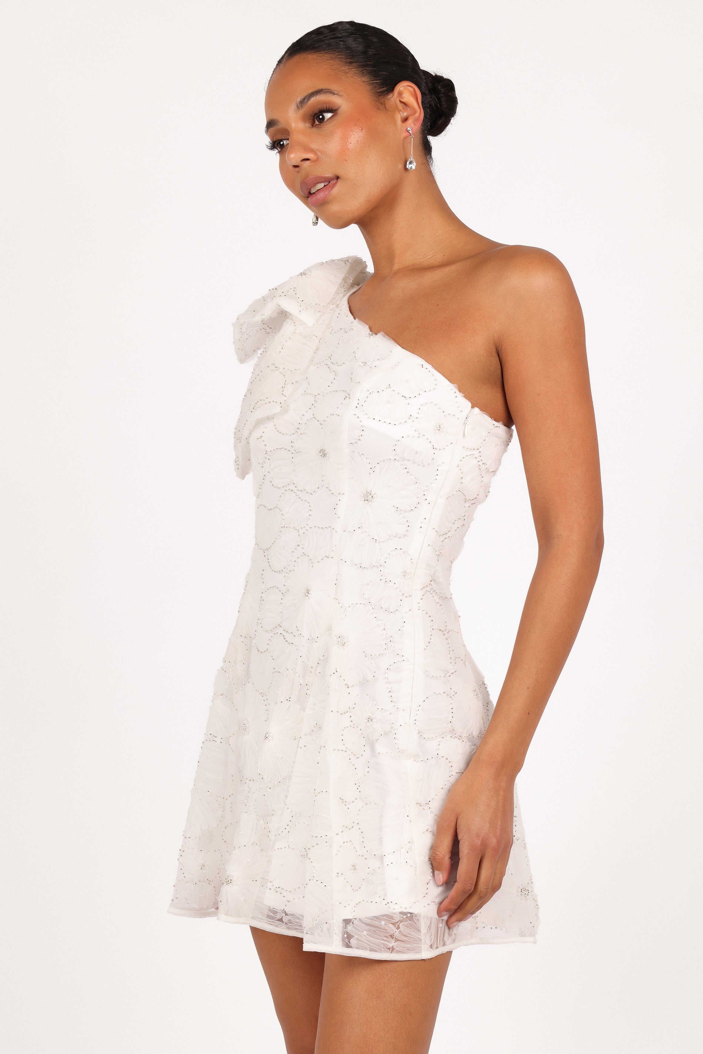 Ashly Off Shoulder Mini Dress - White | Flirty Summer Dress for Beach, Date Night & Party | Women's Fashion