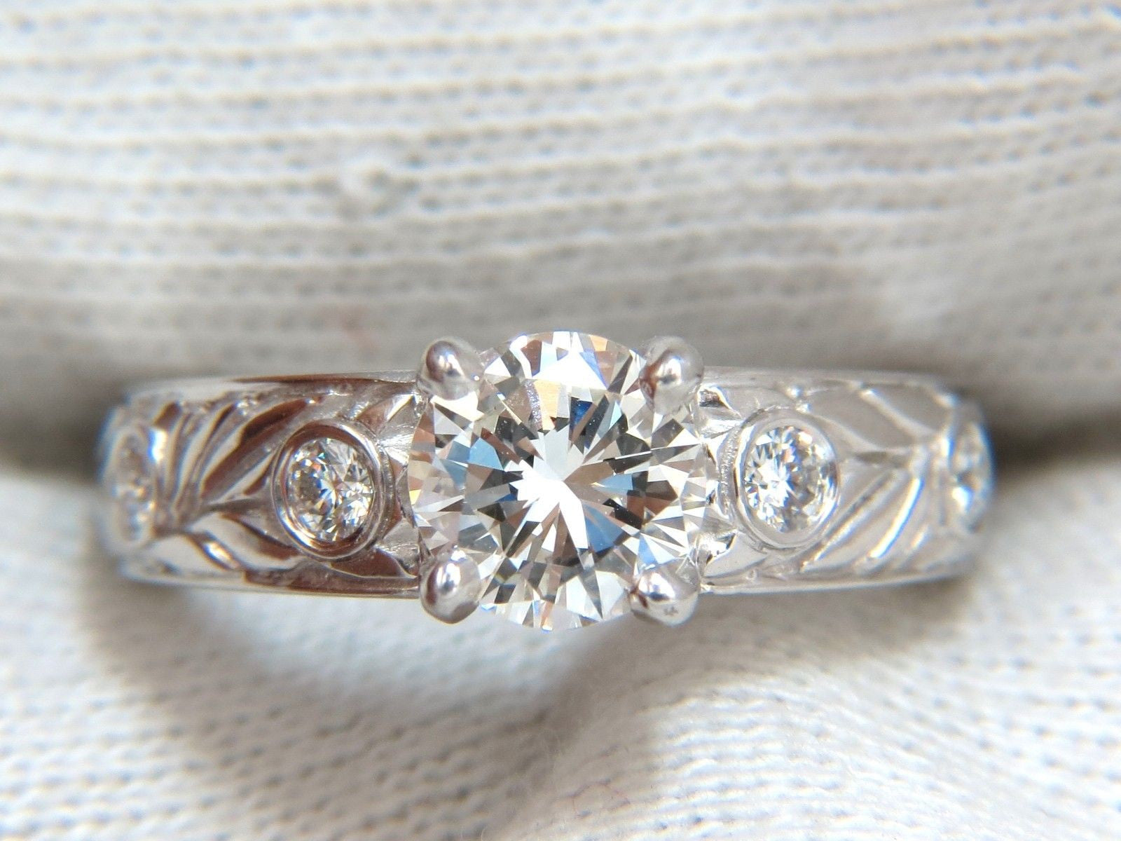 GIA Certified 1.30 Carat Round Cut Diamond Engagement Ring - G Color VVS1 Clarity Platinum Setting, Classic & Wreath Design - Perfect for Proposals, Anniversaries & Special Occasions