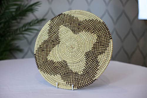 Handmade Woven Rustic Wall Art Hanging Plate - Boho Chic Wicker Storage Basket for Fruits, Kitchen & Living Room Decor - Farmhouse Brown/Nude Star Design - Medium Size | Perfect for Farmhouse, Bohemian & Coastal Home Decor