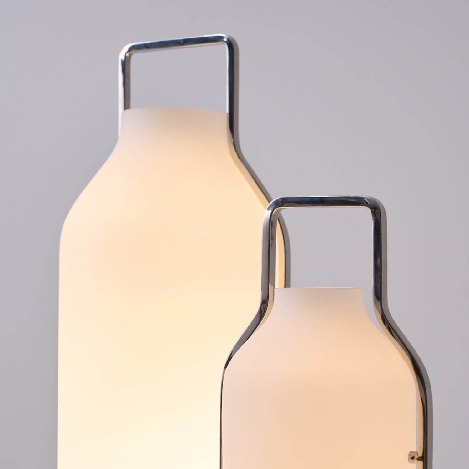 Vintara Modern LED Lantern Table Lamp - Dimmable Battery Operated Indoor/Outdoor Lighting for Bedroom, Patio, and Camping