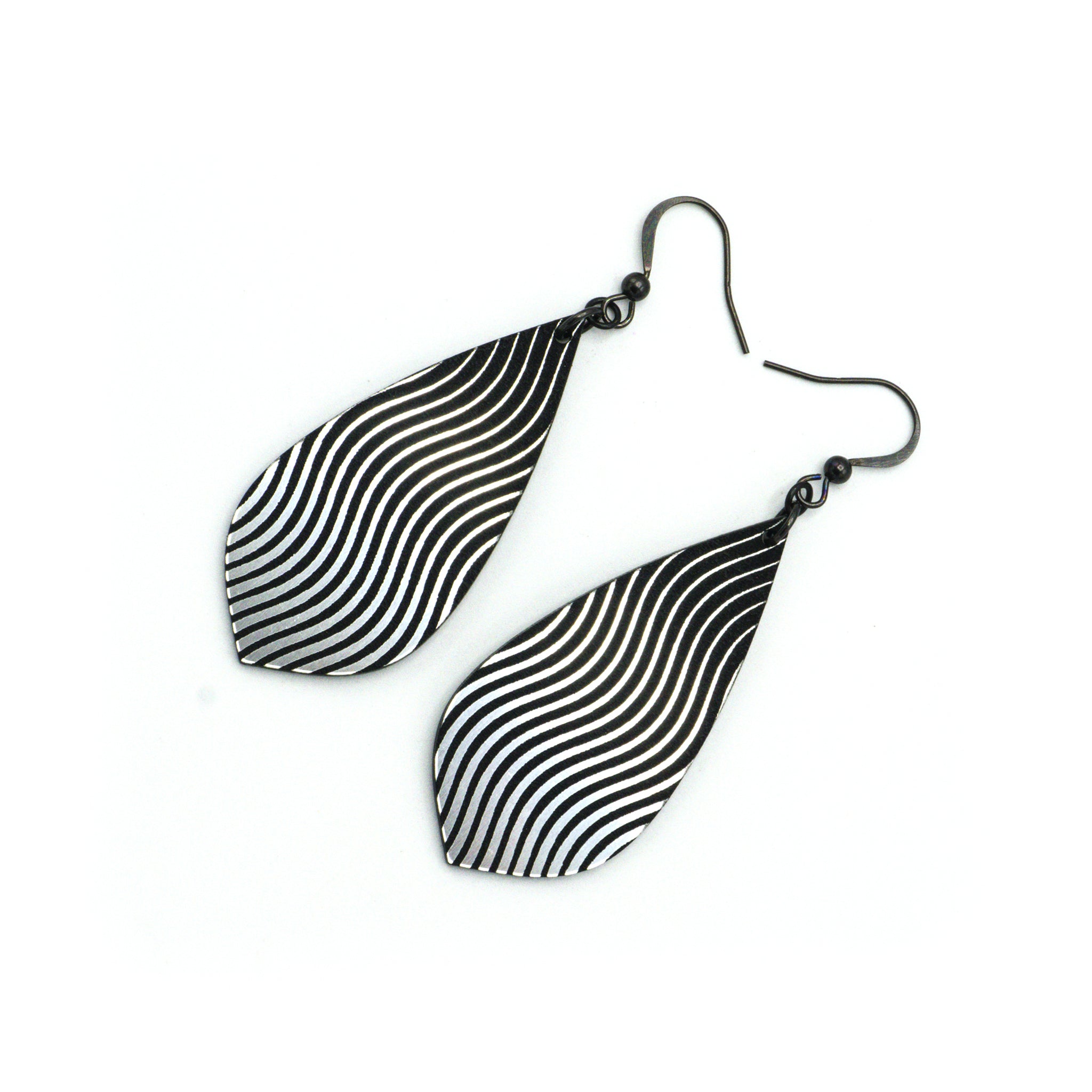 Gem Point [13R] Acrylic Earrings - Brushed Silver & Black | Stylish & Lightweight for Everyday Wear & Special Occasions