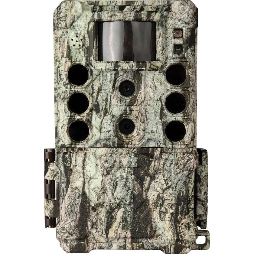 Bushnell 32MP TrailCam CORE DS 4K Camo Hunting Camera - High Resolution Night Vision Game Camera for Wildlife Monitoring, Outdoor Security, and Hunting Scouting