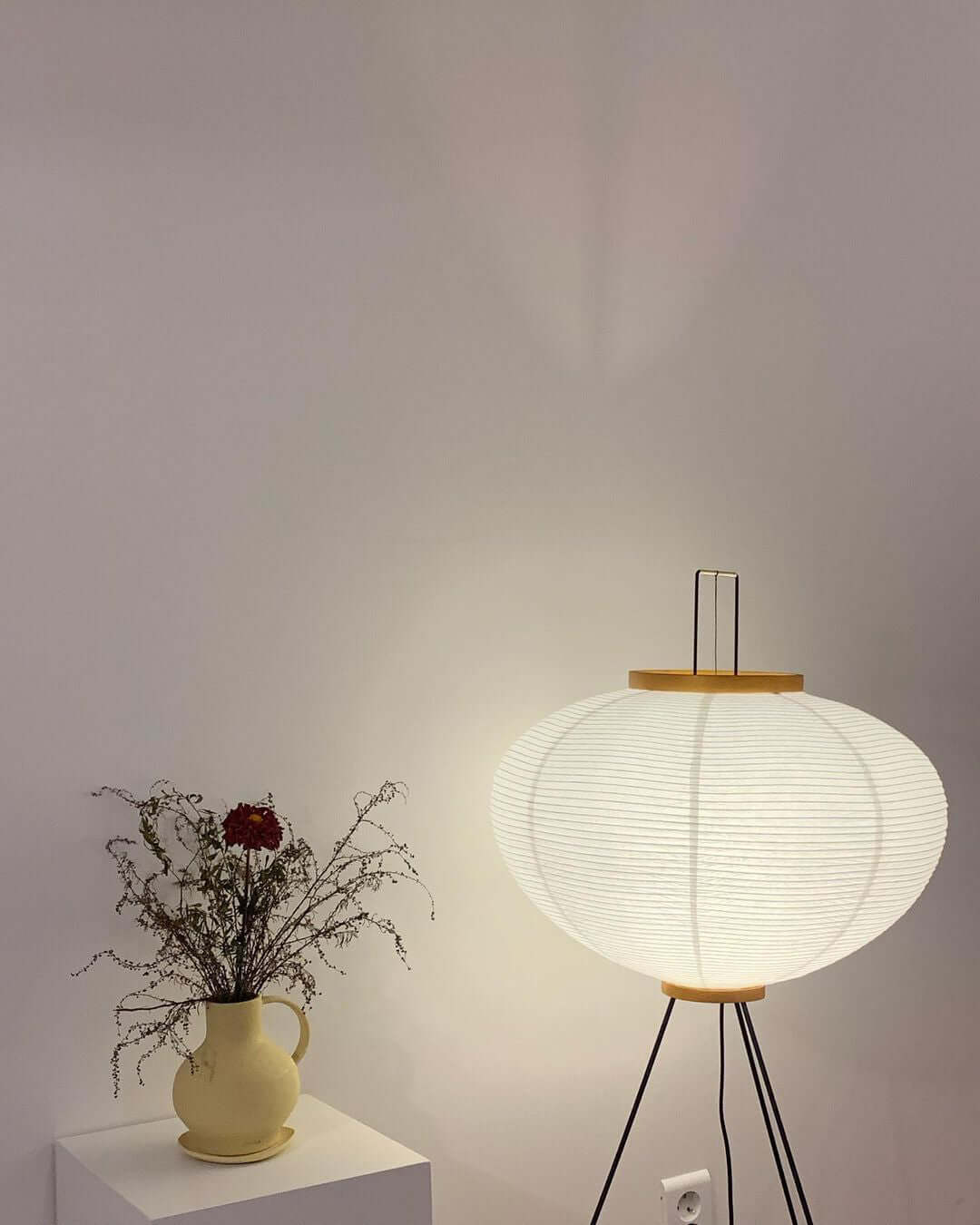 Akari Floor Lamp - Modern Japanese Paper Light for Living Room, Bedroom & Office - Soft Ambient Lighting for Relaxation & Decor