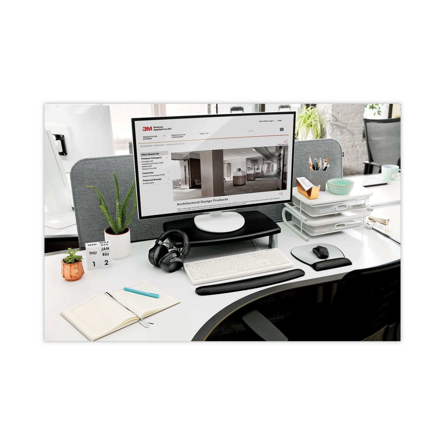 3M™ Extra Wide Adjustable Monitor Stand - 20 x 12 Inches, Height Adjustable from 1 to 5.78 Inches, Silver/Black, Holds Up to 40 lbs - Perfect for Home Office, Gaming Setup & Workspace Ergonomics