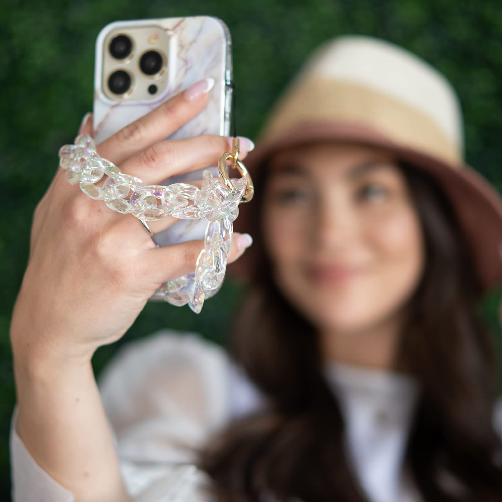 Ellie Rose - Stylish Metal Phone Charm Chain, Chunky Lanyard Wristlet Bracelet Strap for iPhone Samsung - Perfect Phone Case Accessories & Decoration for Women - Great for Work, Travel, and Everyday Use