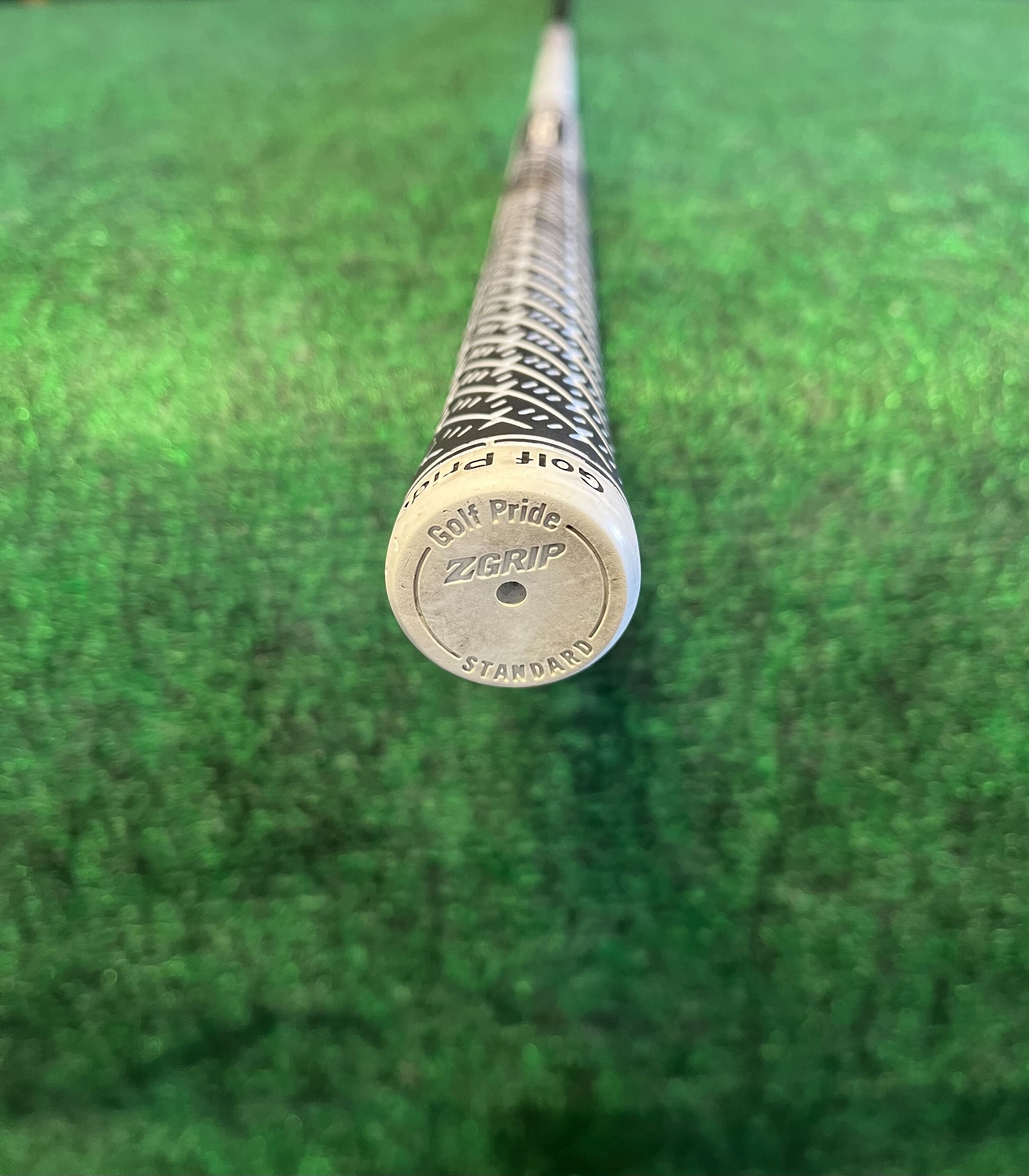 Graphite Design IZ 6 Stiff Flex Driver Shaft 44.5 Inches - High Performance Golf Shaft for Long Drives & Improved Accuracy | Perfect for Golfers Seeking Distance & Control on the Course