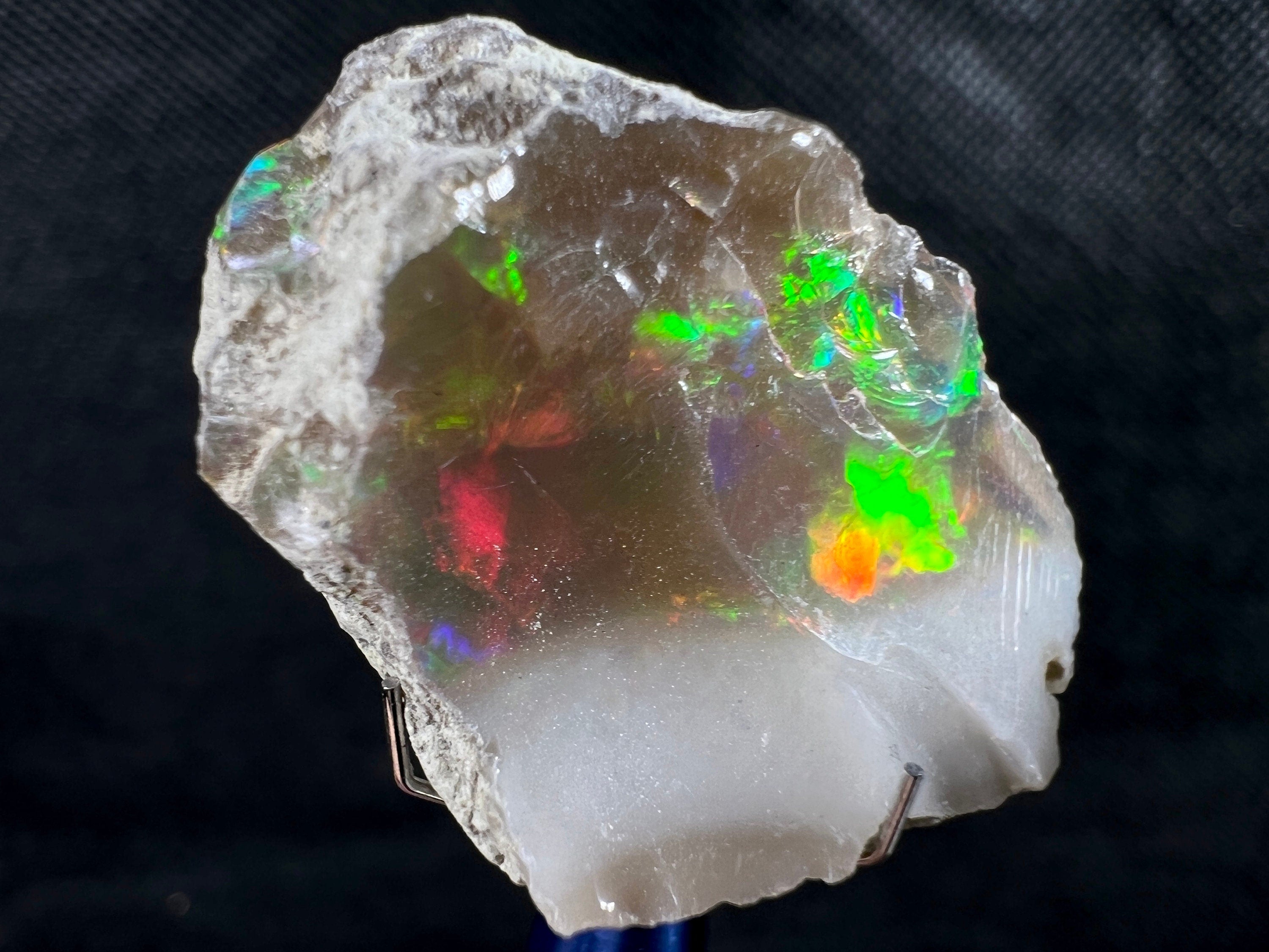 Natural 4A+ Welo Opal Raw Crystal - Premium Cutting Grade Gemstone, October Birthstone (50718) | Jewelry Making, Healing Crystals & Collector's Specimen