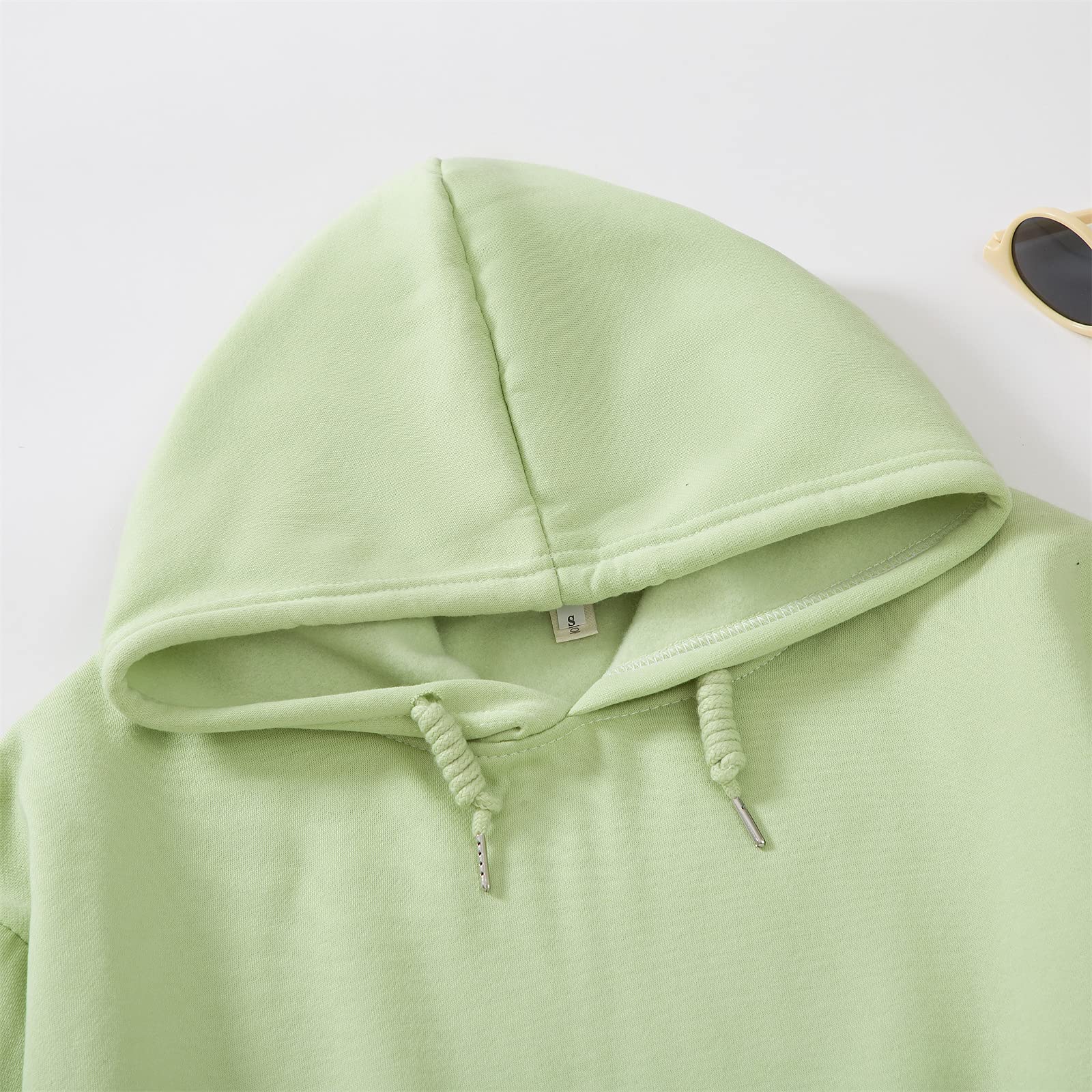 KEEVICI Women's Cute Frog Skateboard Graphic Cropped Hoodie - Soft Cotton Aesthetic Sweatshirt, Long Sleeve Workout Pullover Top for Casual Wear, Street Style & Skateboarding