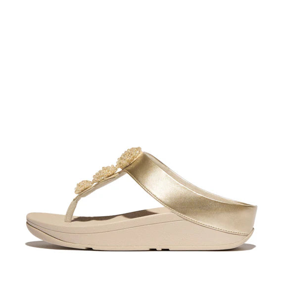 FitFlop Fino Beadie Button Metallic Sandals for Women - Comfortable Slide Sandals with Adjustable Straps | Perfect for Beach, Vacation & Summer Outfits (Platino)