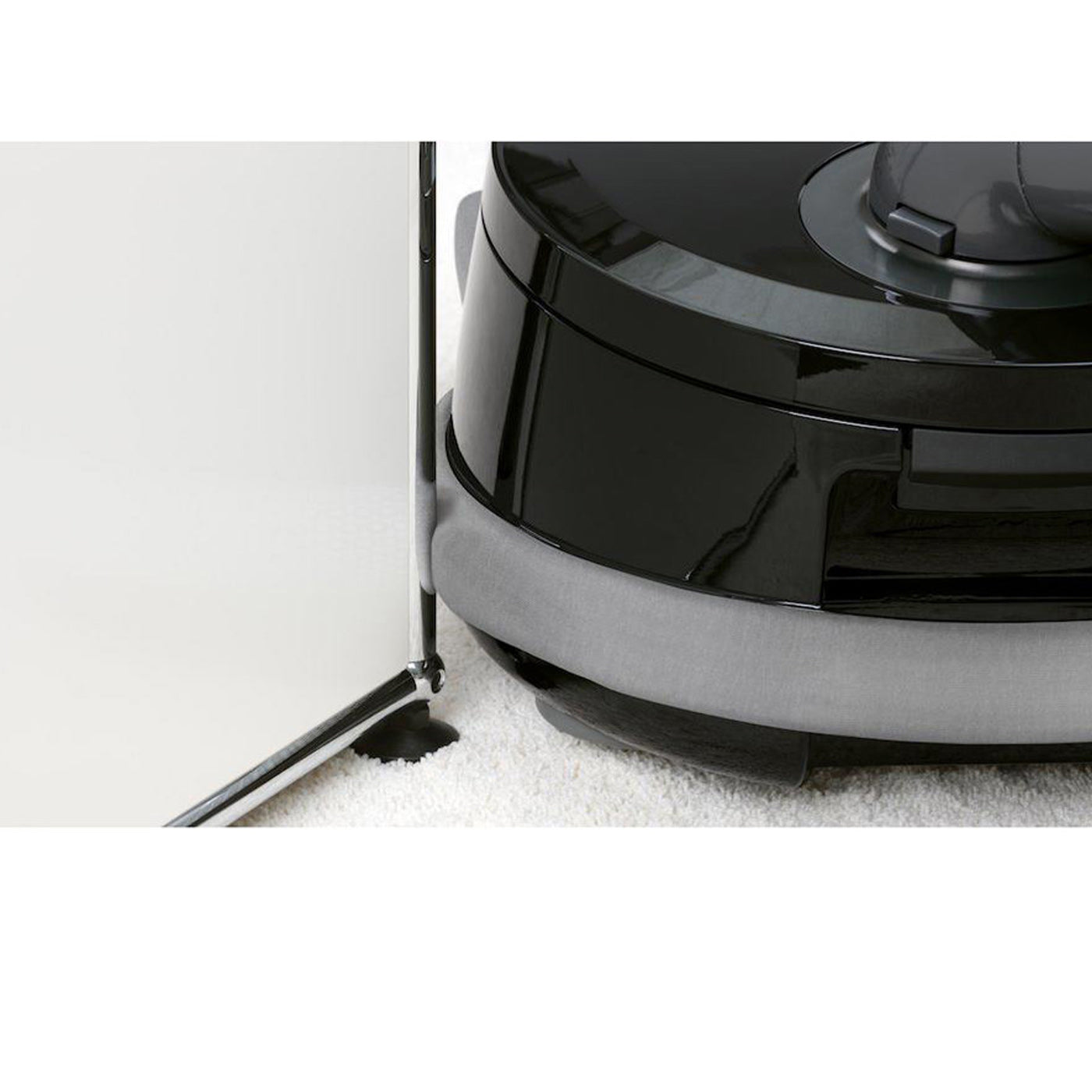 SEBO D4 White Premium Canister Vacuum Cleaner - Powerful Suction for Hardwood Floors & Carpets - Ideal for Pet Hair, Allergies & Home Cleaning