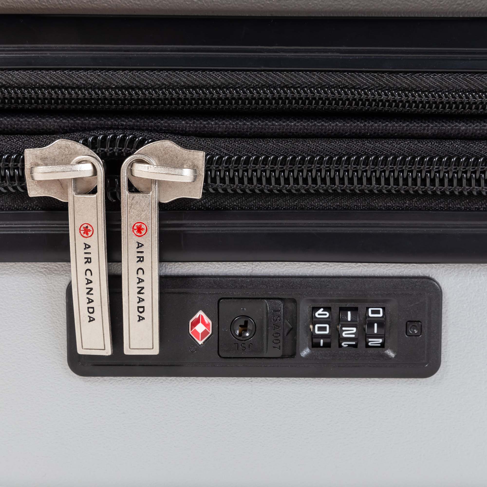 Air Canada Milan Carry On Hardside Expandable Luggage - Lightweight Spinner Suitcase for Travel, Business Trips & Weekend Getaways