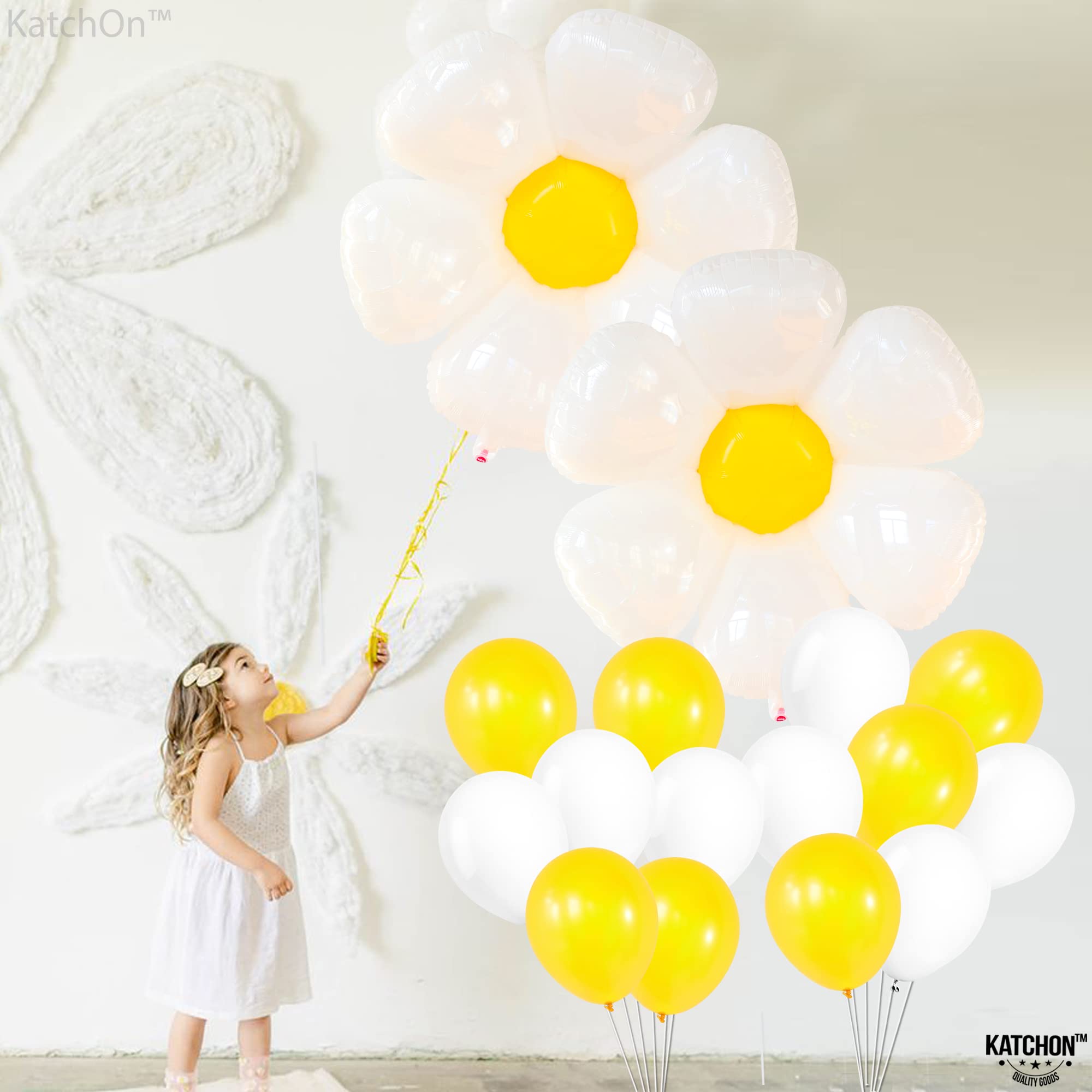 KatchOn 30 Inch Giant Daisy Balloons Decor Set - Large Flower Balloons for Birthday Party, Baby Shower, Wedding, Bridal Shower & Spring Decorations | Daisy Balloon Garland, Groovy Party Decor, Floral Balloon Arrangement