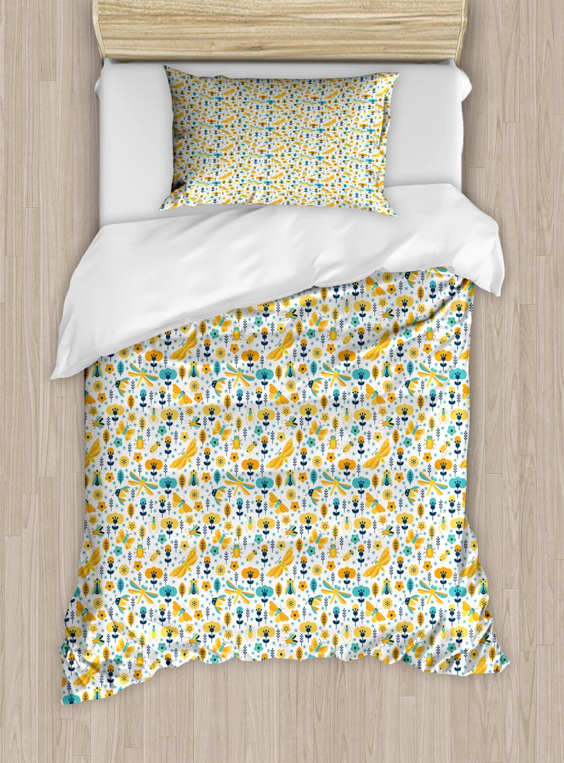 Ambesonne Spring Duvet Cover Set - King Size 2-Pack with 4 Pillowcases | Vibrant Floral Nature Design with Animals | Breathable Bedding for Spring & Summer | Perfect for Master Bedroom, Guest Room & Vacation Homes