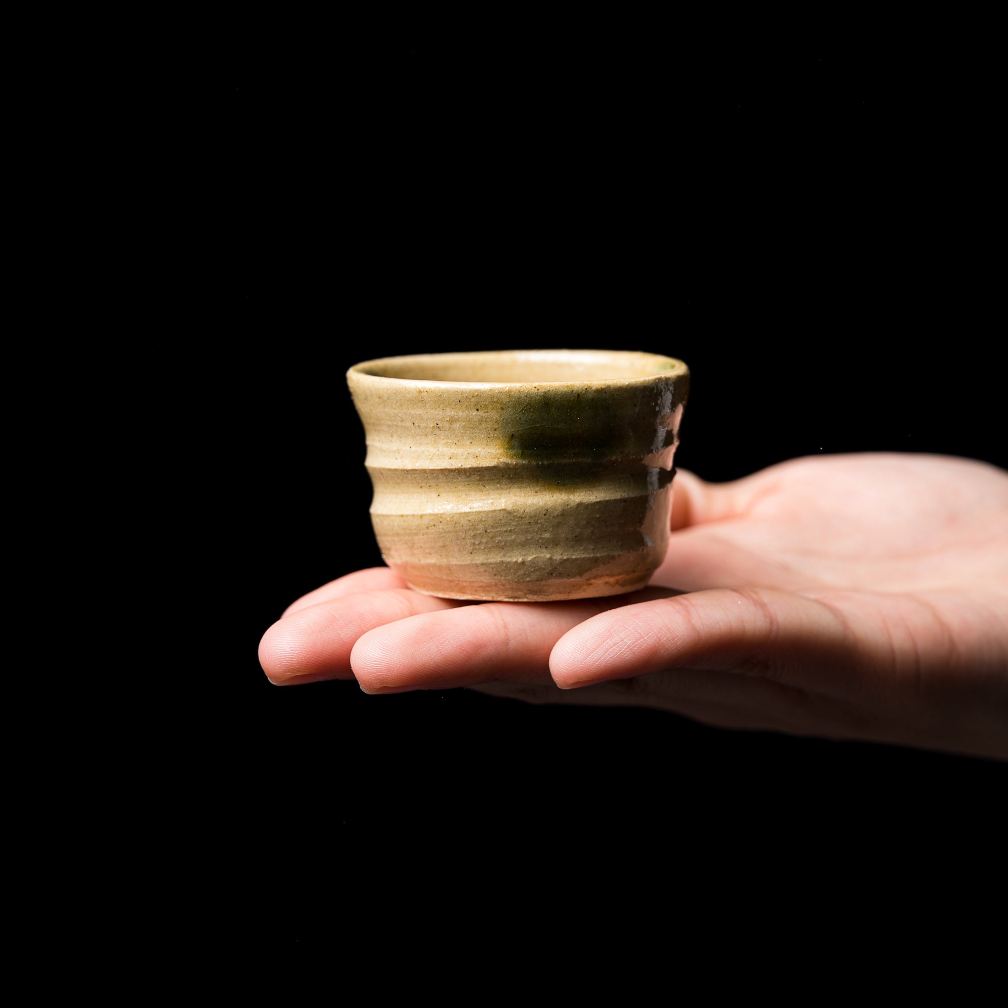 Premium Japanese Handmade Sake Cup Gift Set - Set of 5 Traditional Mino Ware Guinomis - Authentic Ceramic Drinking Cups for Sake, Whiskey & Tea - Perfect for Gifts, Japanese Tea Ceremonies & Home Bar Decor