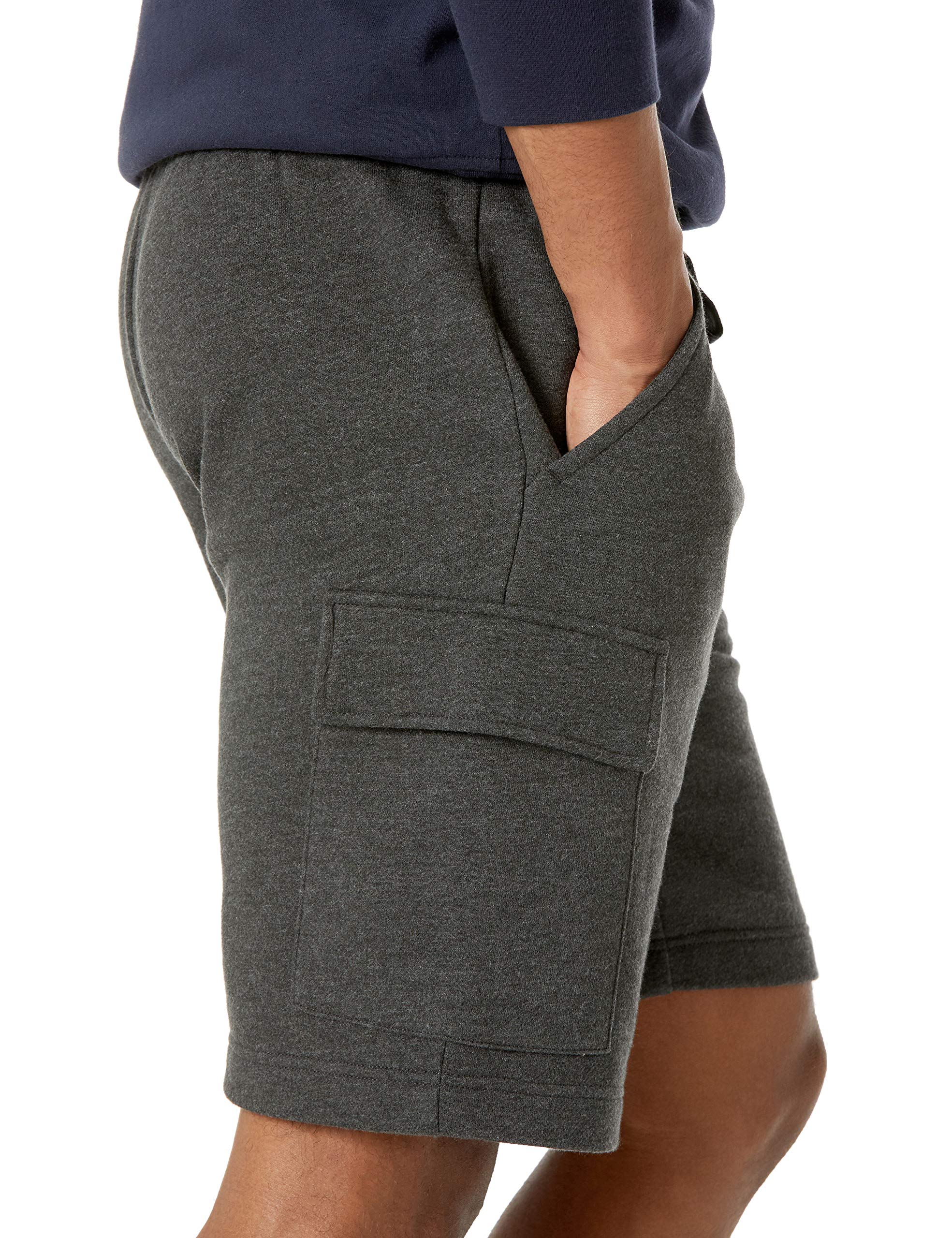 Amazon Essentials Men's Fleece Cargo Shorts - Comfortable Stretch Fit with Multiple Pockets | Perfect for Hiking, Travel & Casual Wear