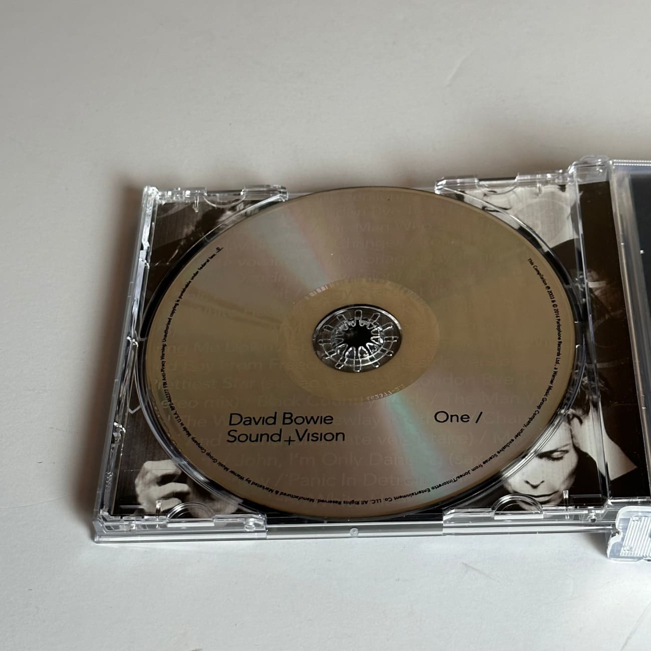 David Bowie Sound & Vision 4-CD Box Set (2014 Reissue RP2 462377) - Limited Edition Collector's Item for Music Lovers & Bowie Fans
