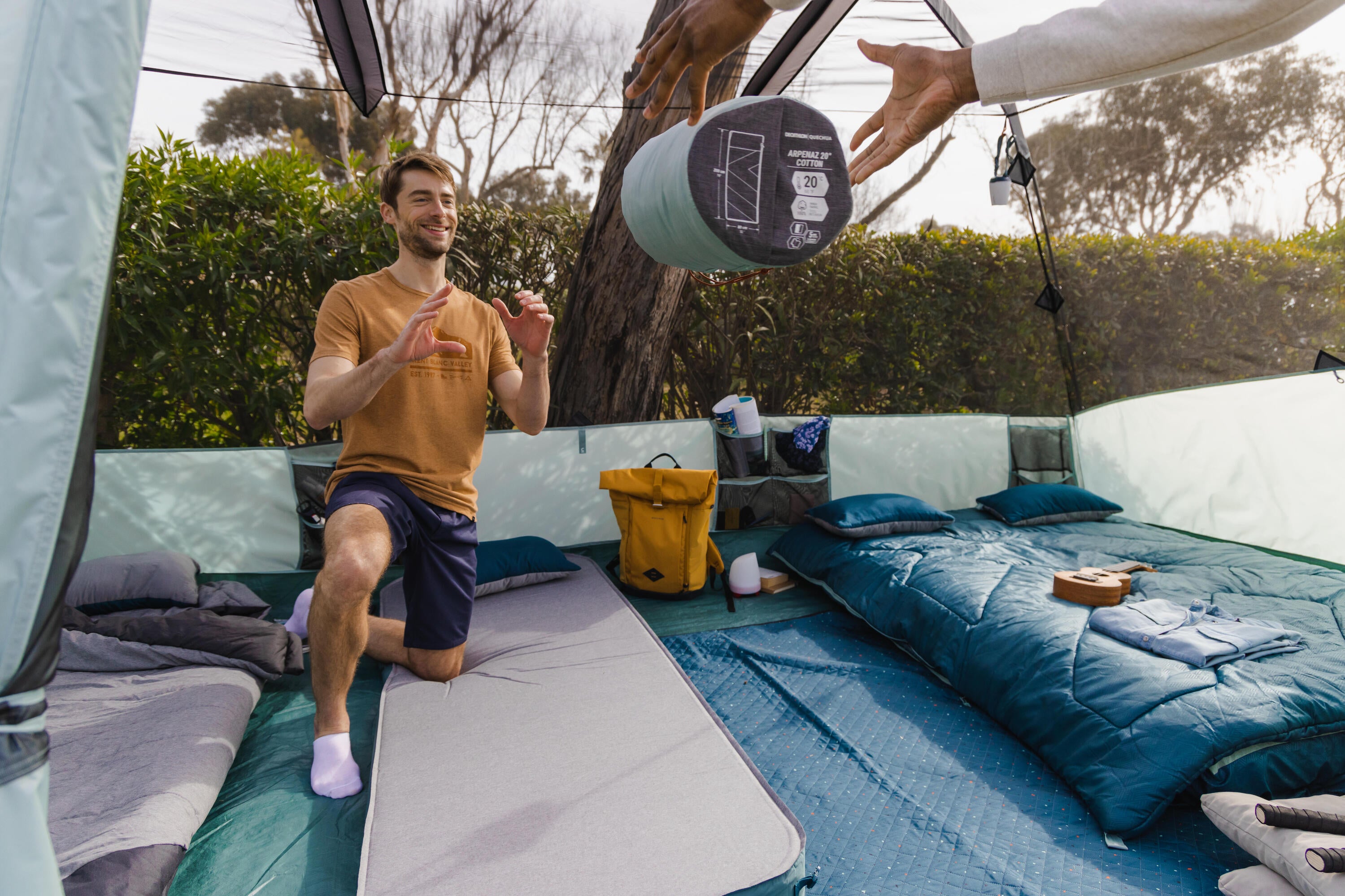 Quechua Ultimate Comfort Self Inflating Camping Mattress - Lightweight Portable Sleeping Pad for Backpacking, Hiking & Outdoor Adventures