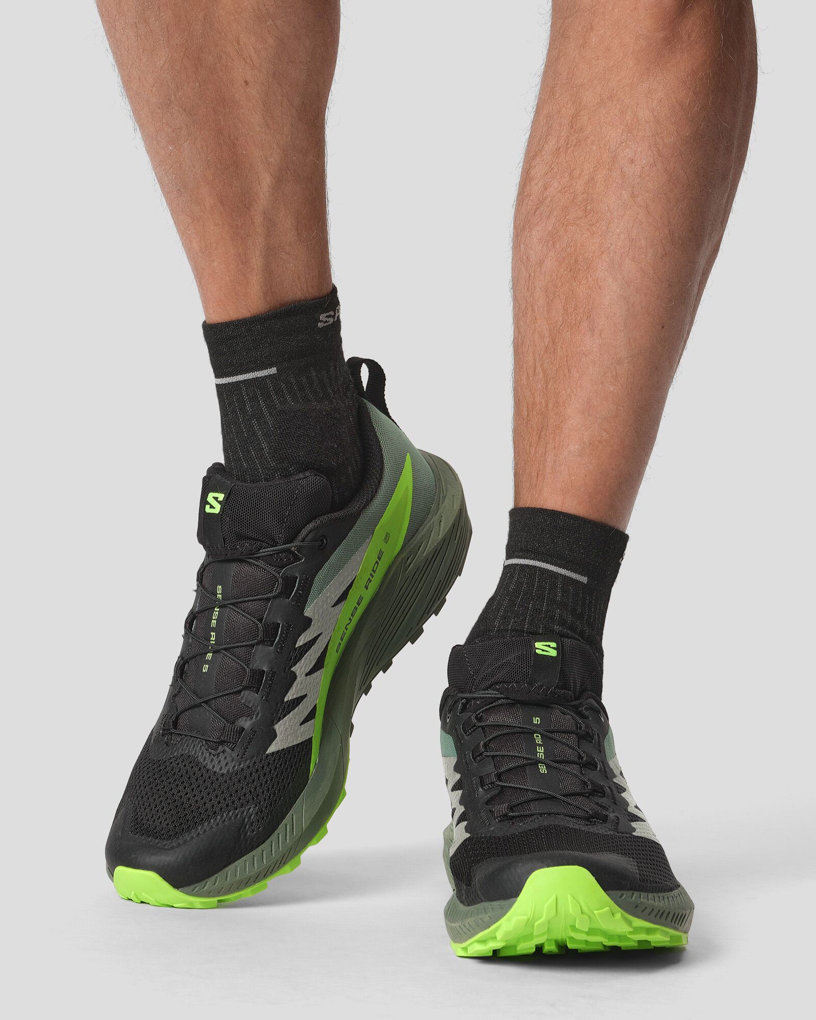 Salomon Sense Ride 5 Trail Running Shoes for Men - Lightweight & Durable Hiking Footwear for Outdoor Adventures (Black/Laurel Wreath/Green Gecko) | Perfect for Trail Running, Hiking & Mountain Climbing